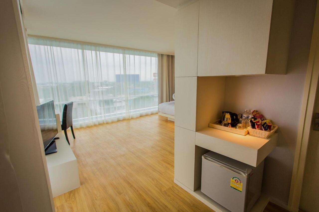 Hotel Crystal Yai Hat Yai