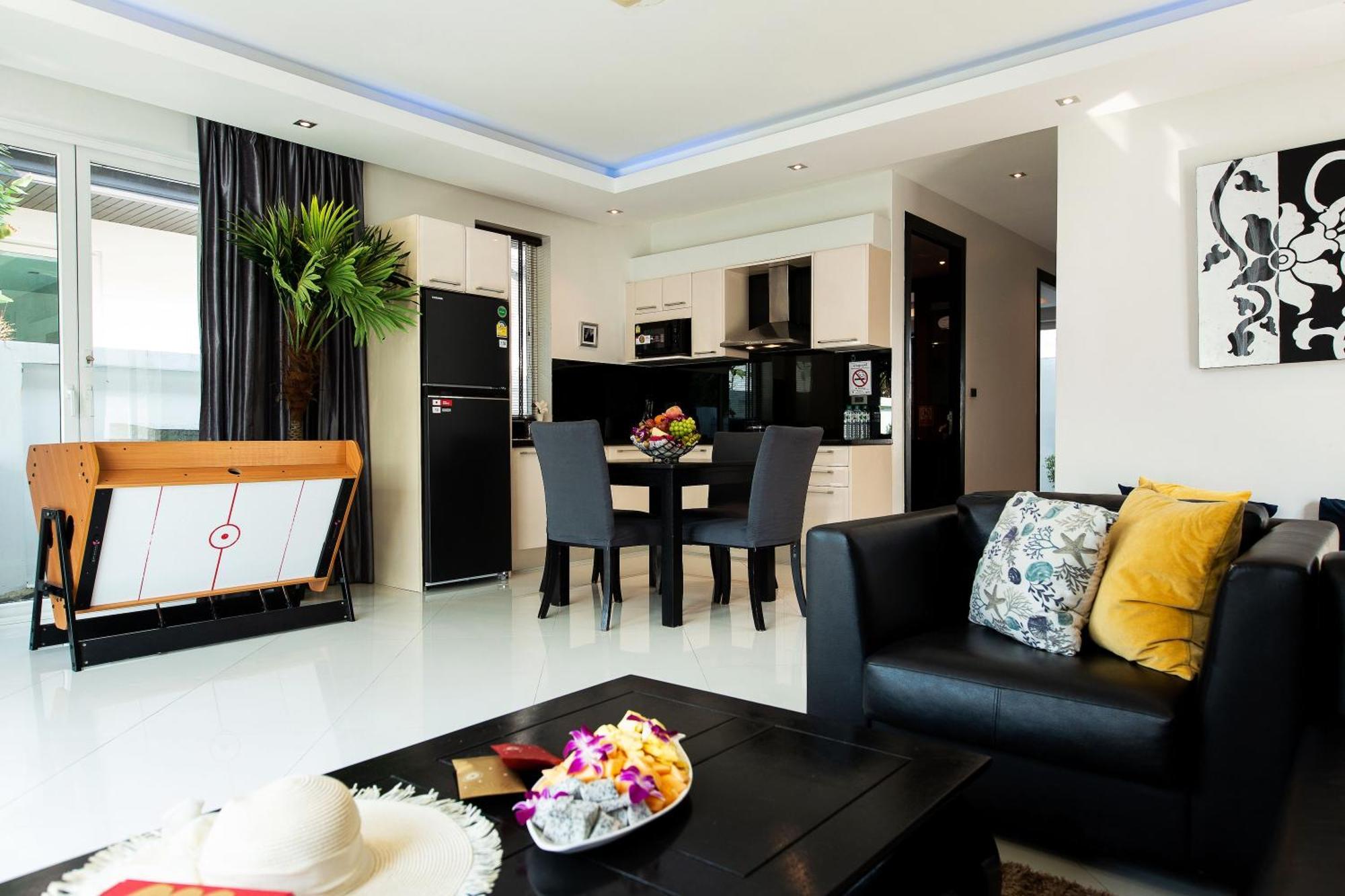 Colibri Pool Pattaya