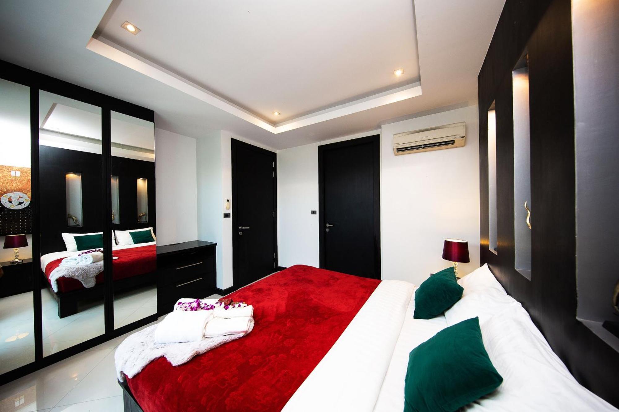 Colibri Pool Pattaya * Jomtien Beach
