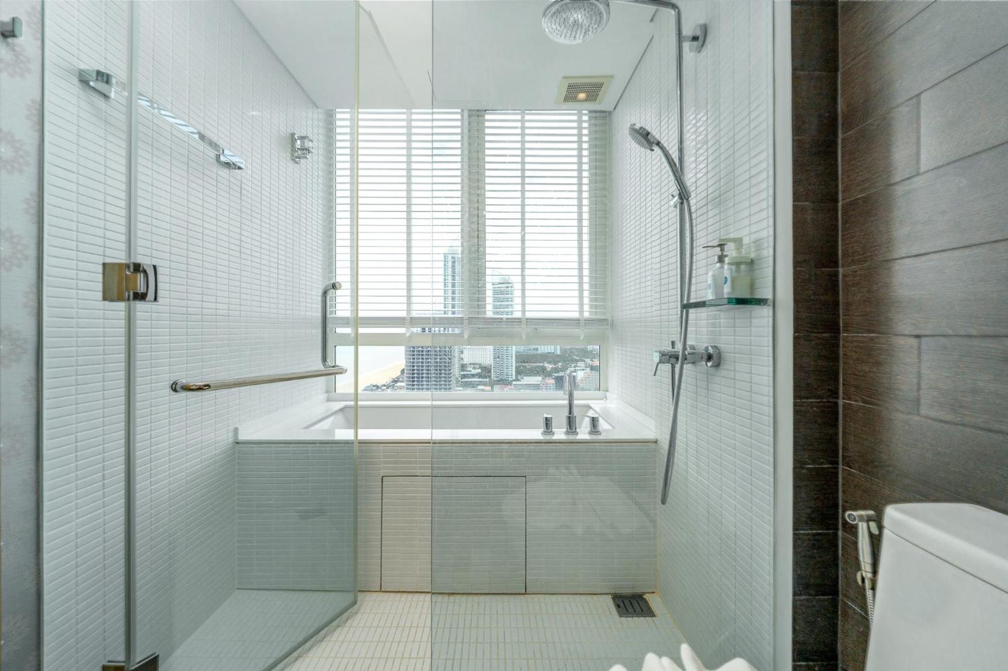 Veranda Pattaya By Lux - Collection