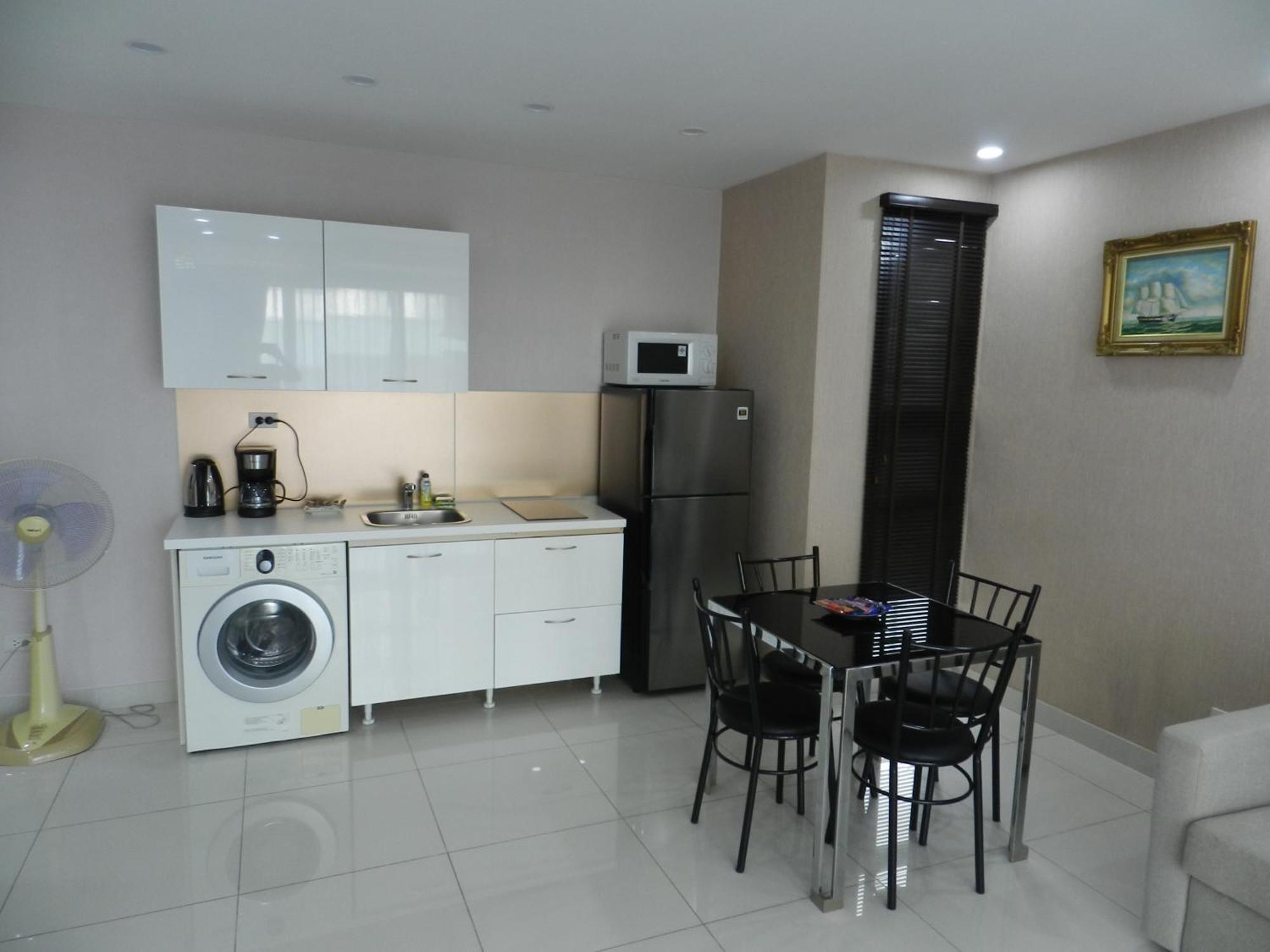 Neocondo @ Pattaya Apartment *