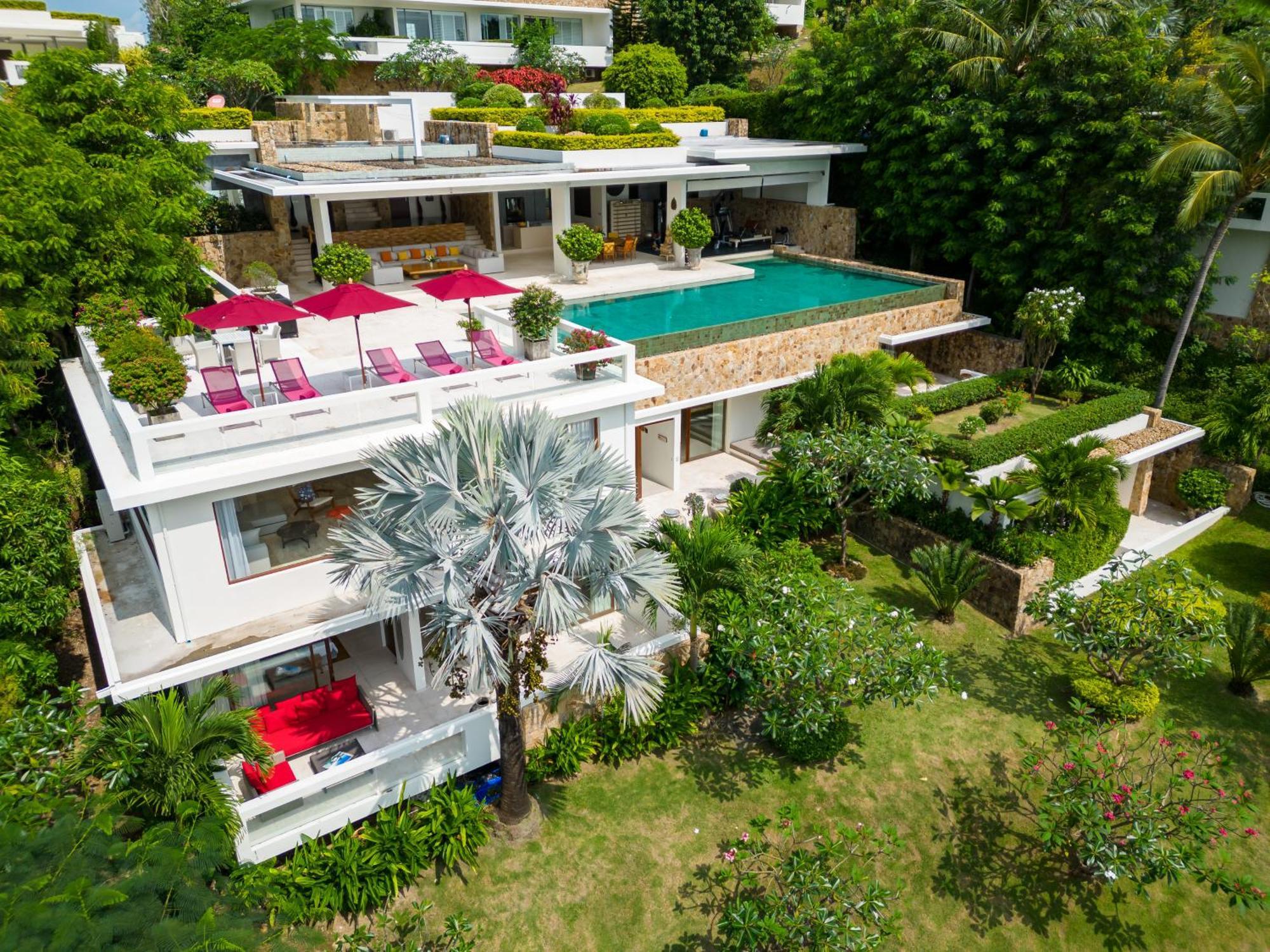 Samujana Villa *