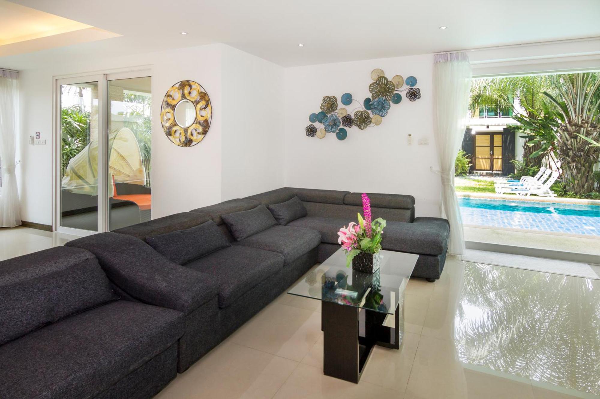 Tropicana Pool Villa Jomtien Beach