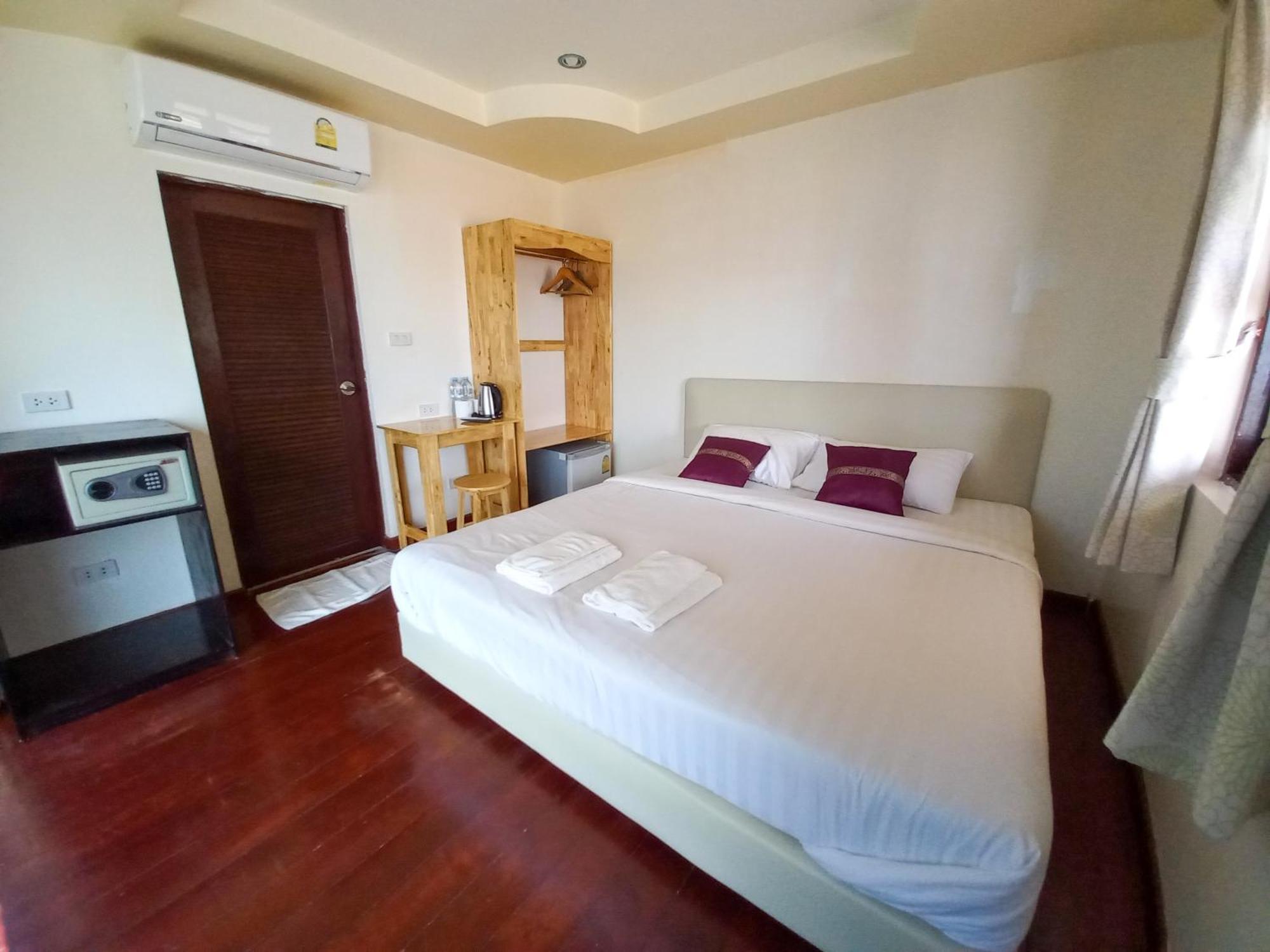 Morning Star Baan Tai