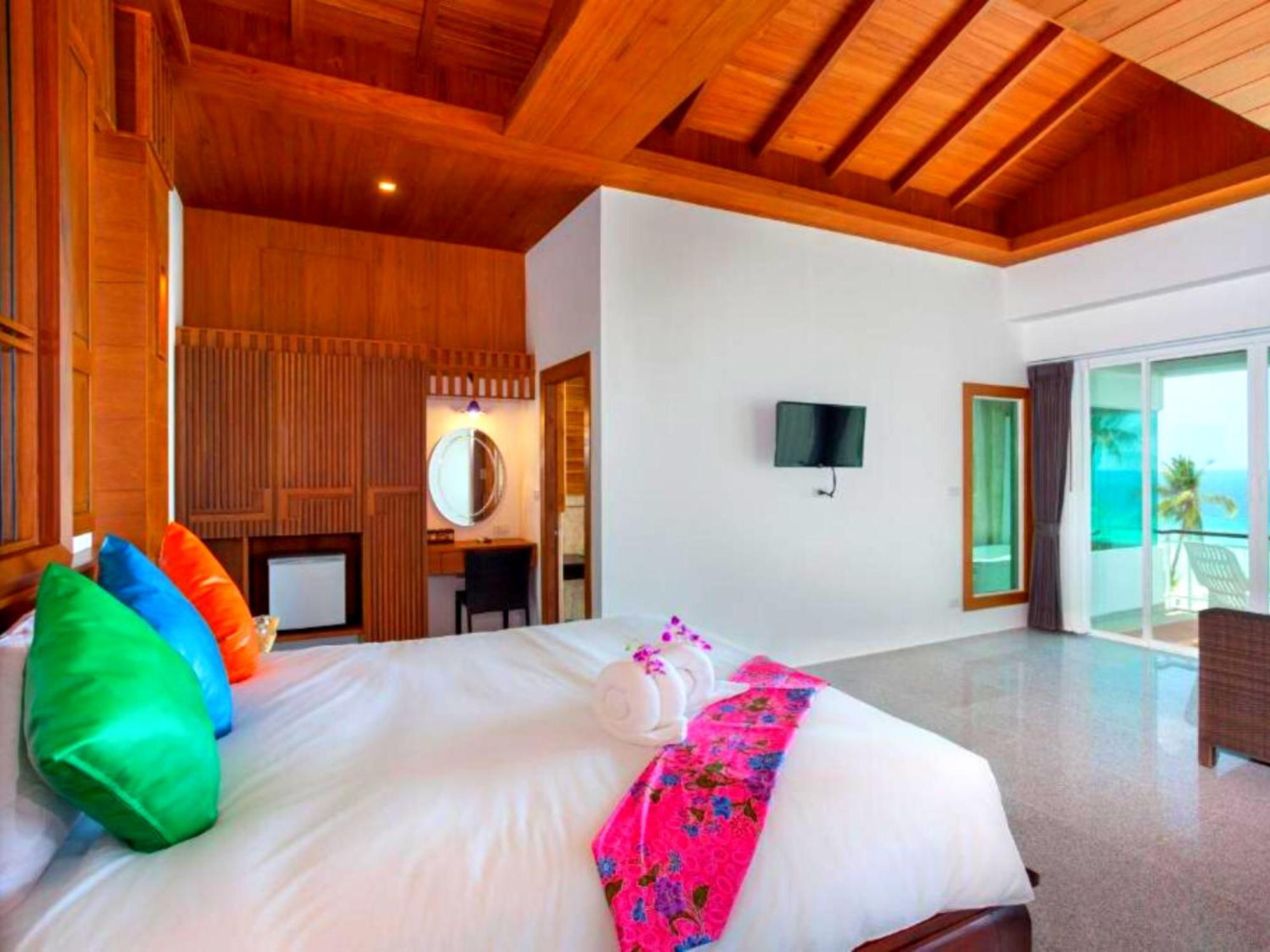 Hotel The Samui Beach 4*