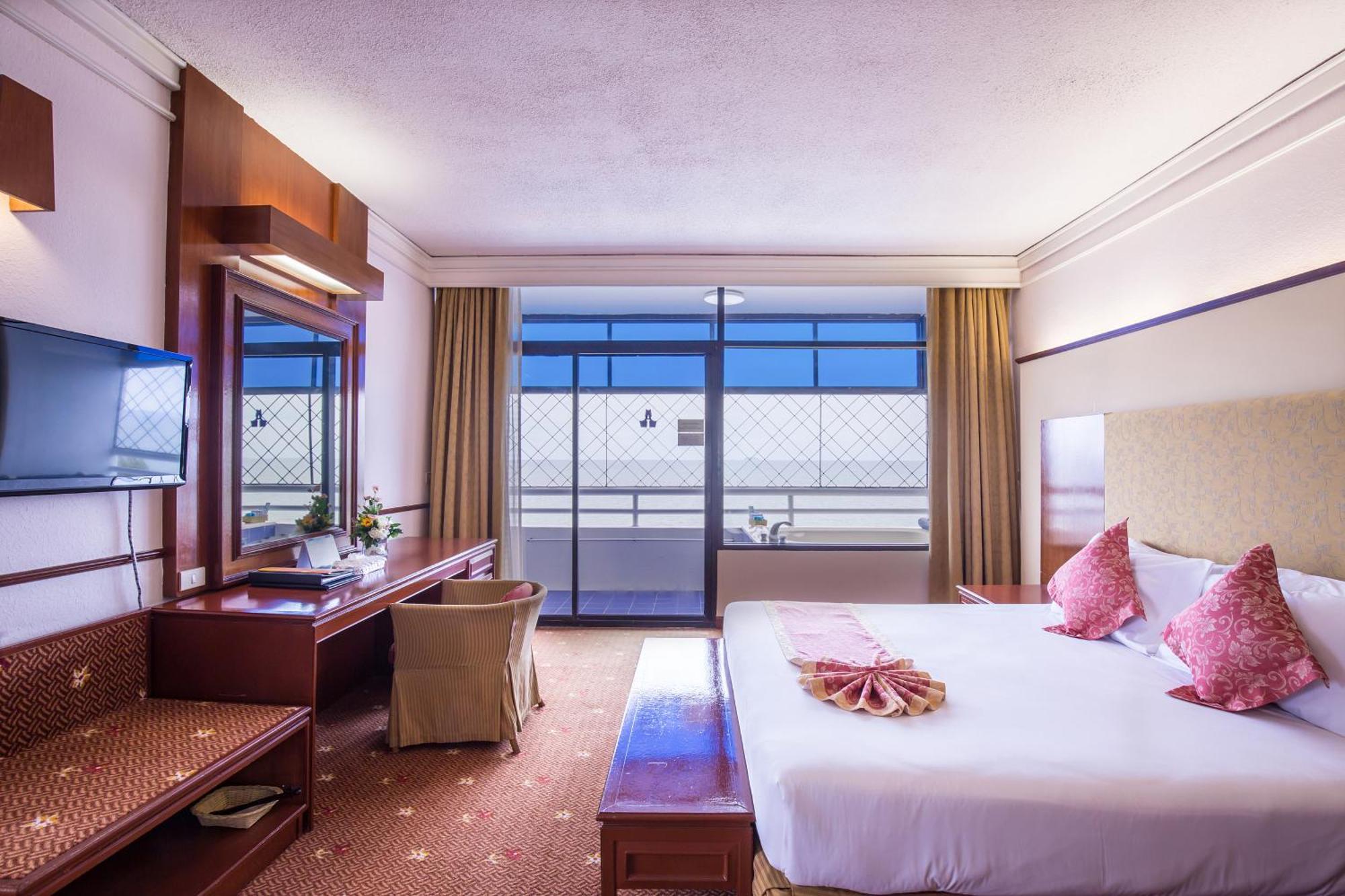 Ambassador Jomtien Ocean Wing - Sha Na Chom Thian