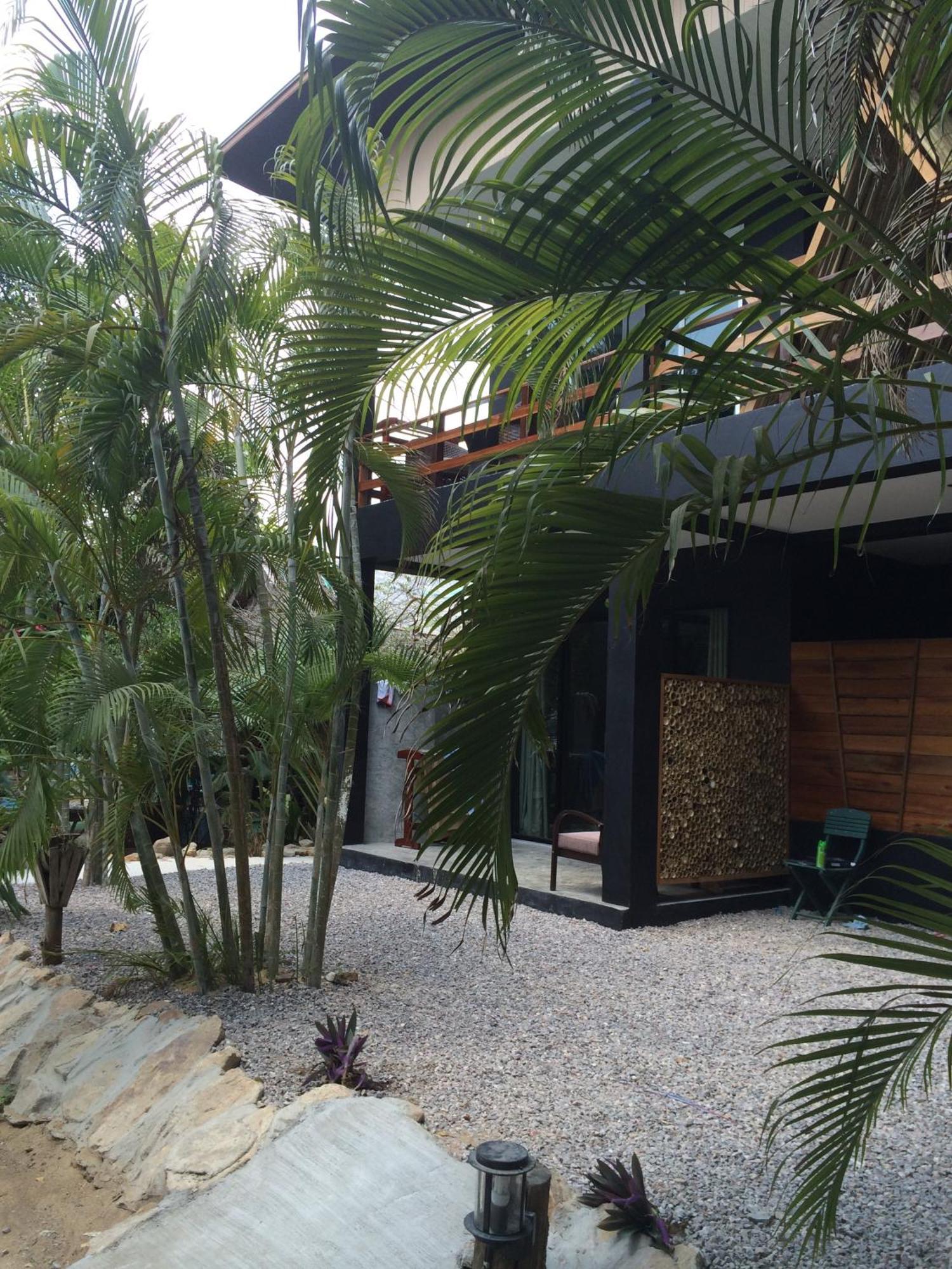 In Touch Resort Koh Tao