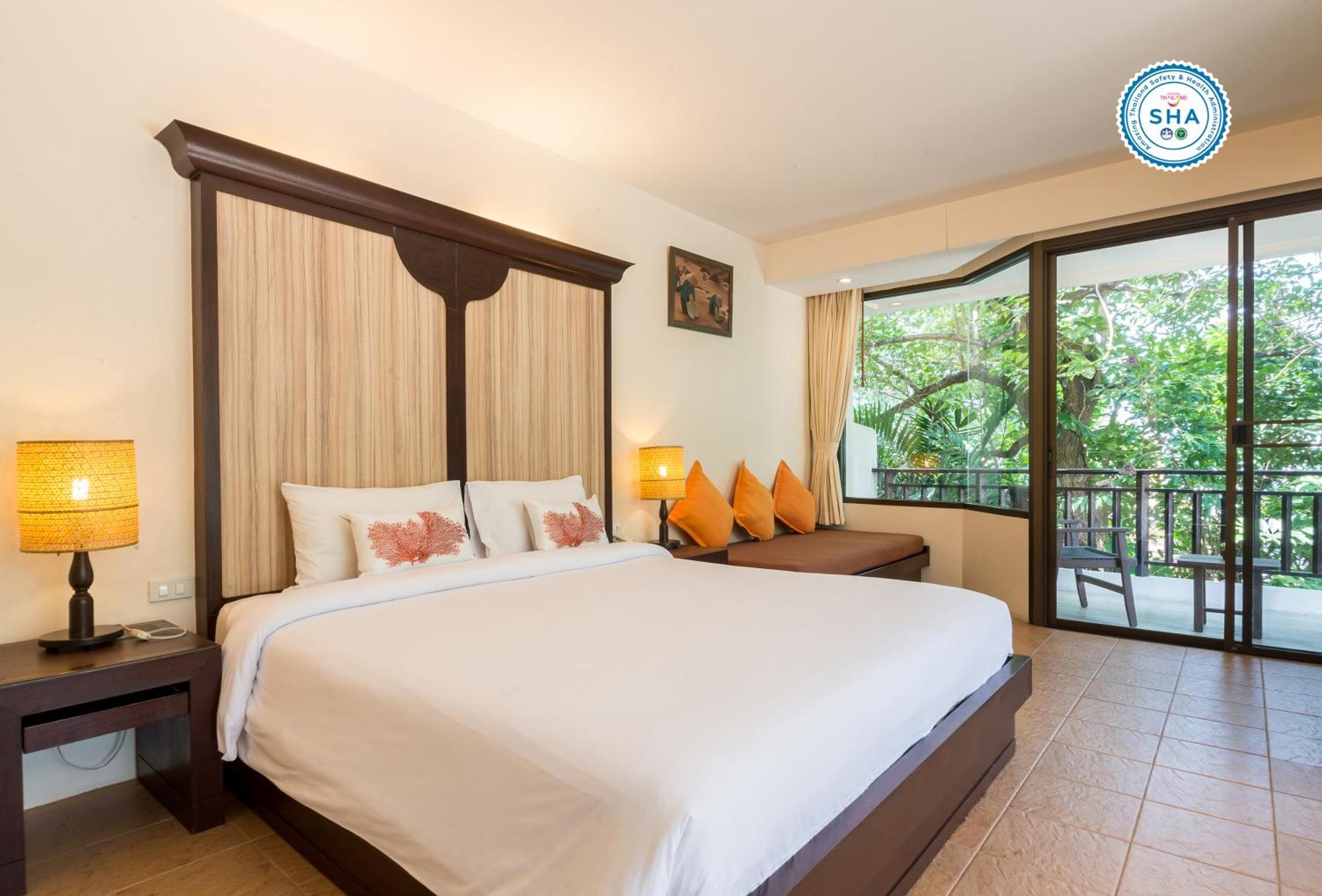 - Sha Extra Hotel Patong