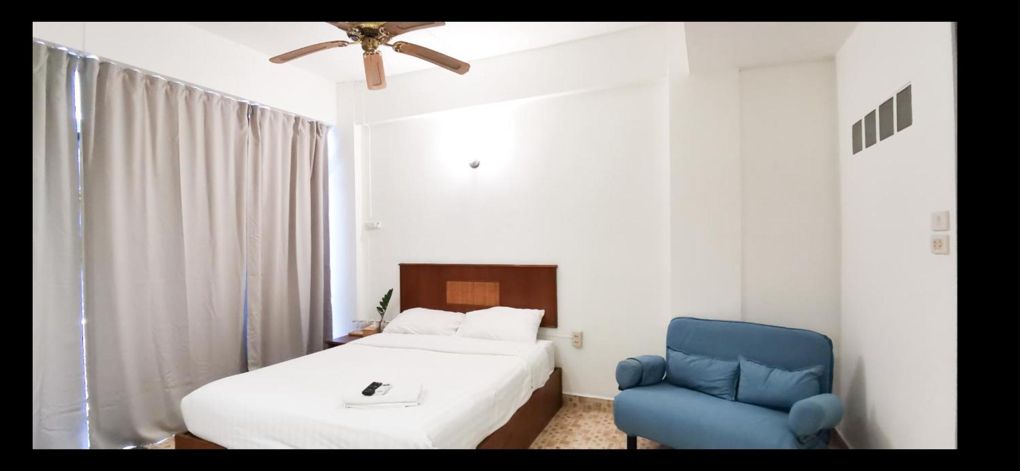 Jellyfish Hostel