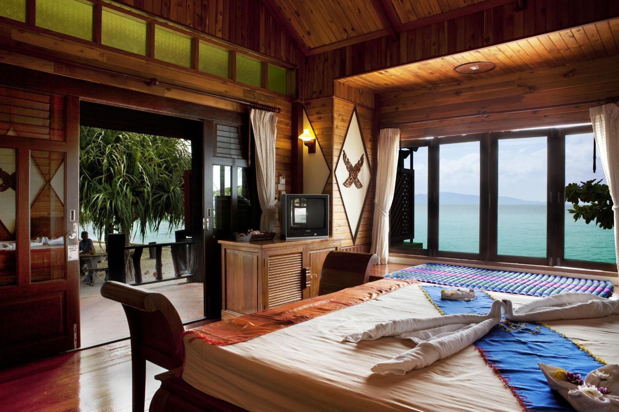 Dewshore Baan Tai