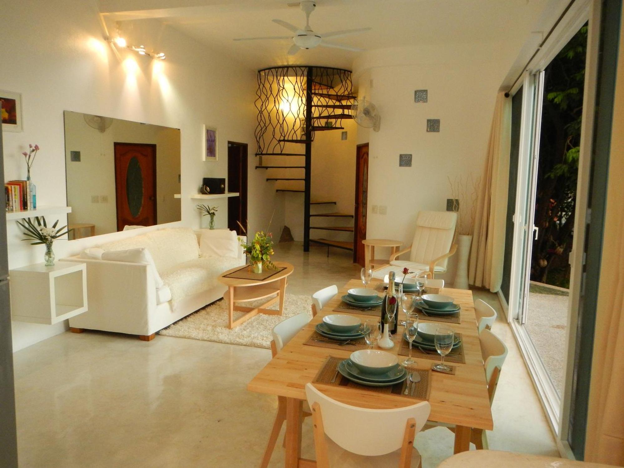 Villa Monkey Flower Koh Tao