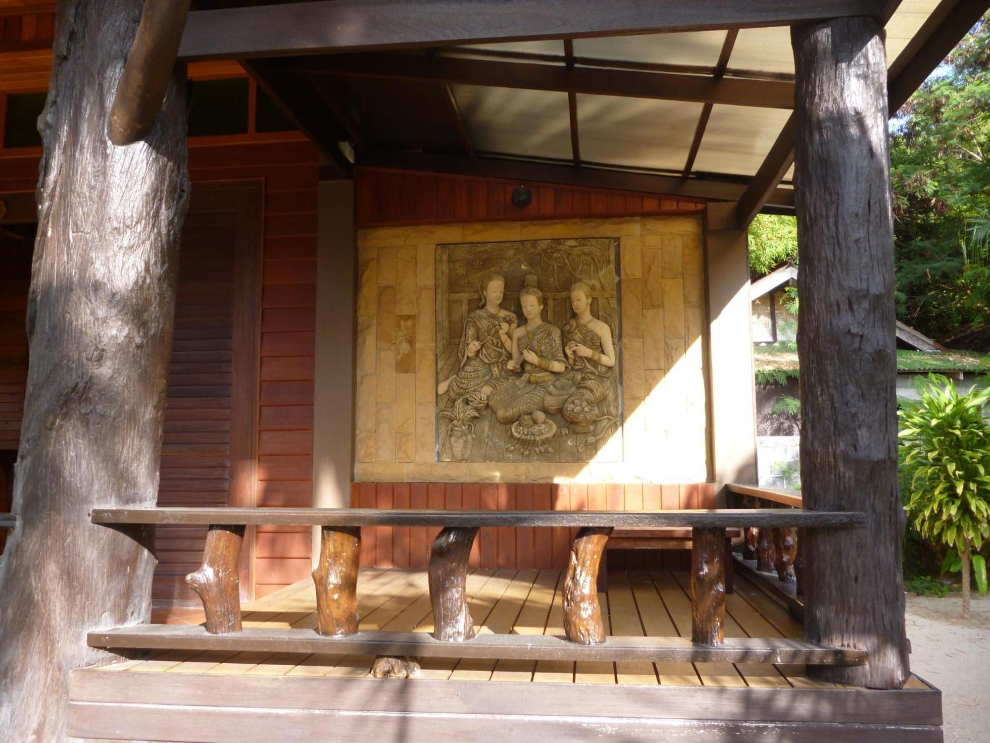 Dewshore Resort 2*