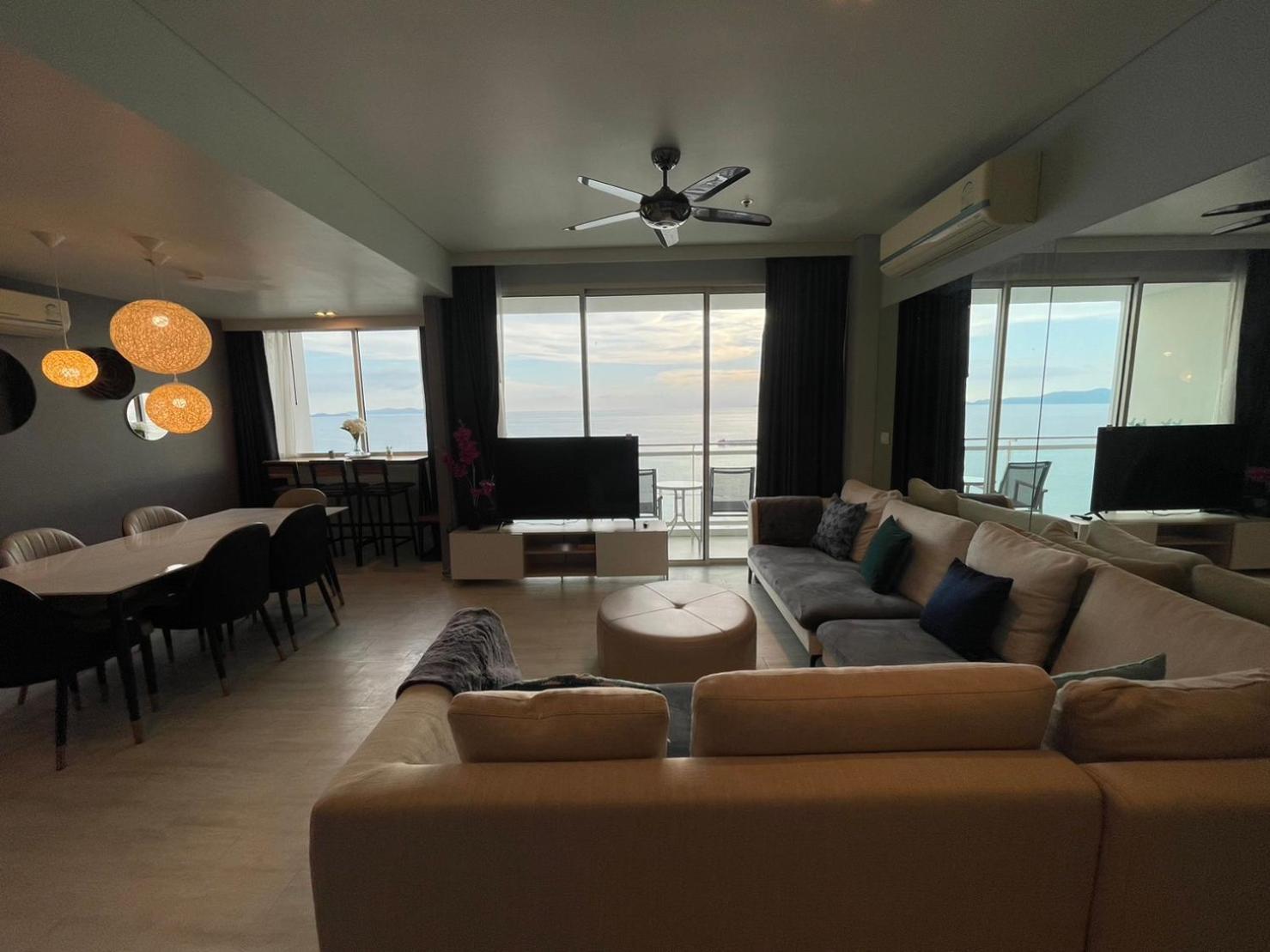 Apartment By Hello Pattaya At Veranda *