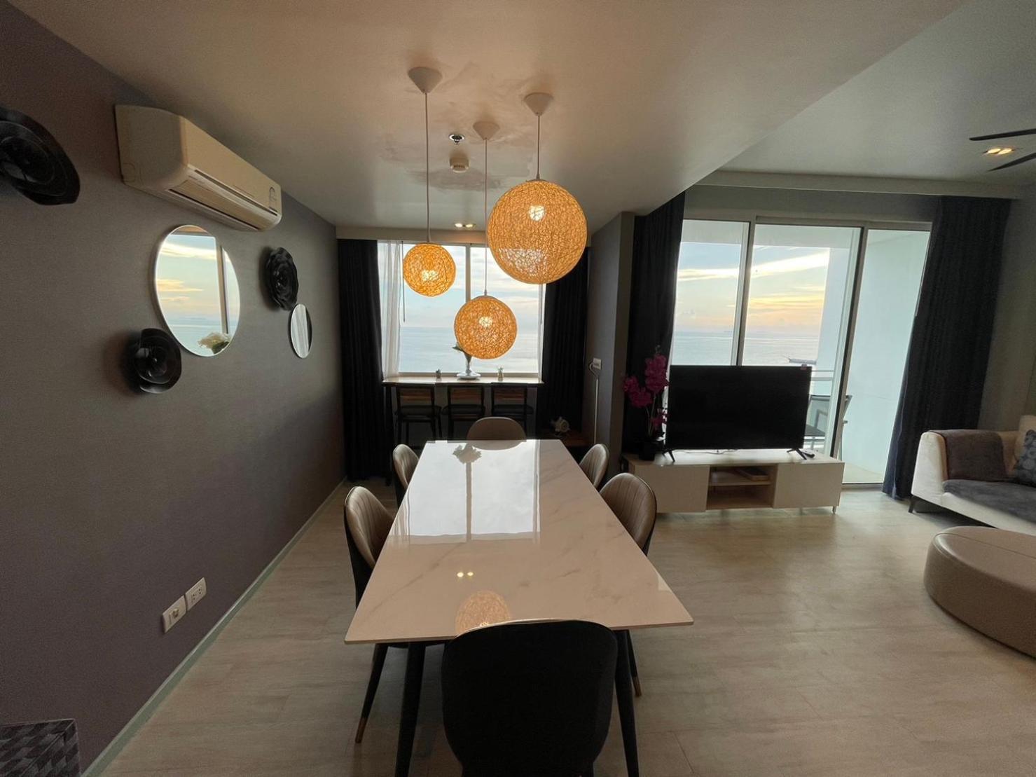Apartment By Hello Pattaya At Veranda *