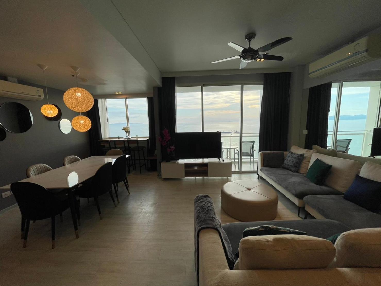 Apartment By Hello Pattaya At Veranda