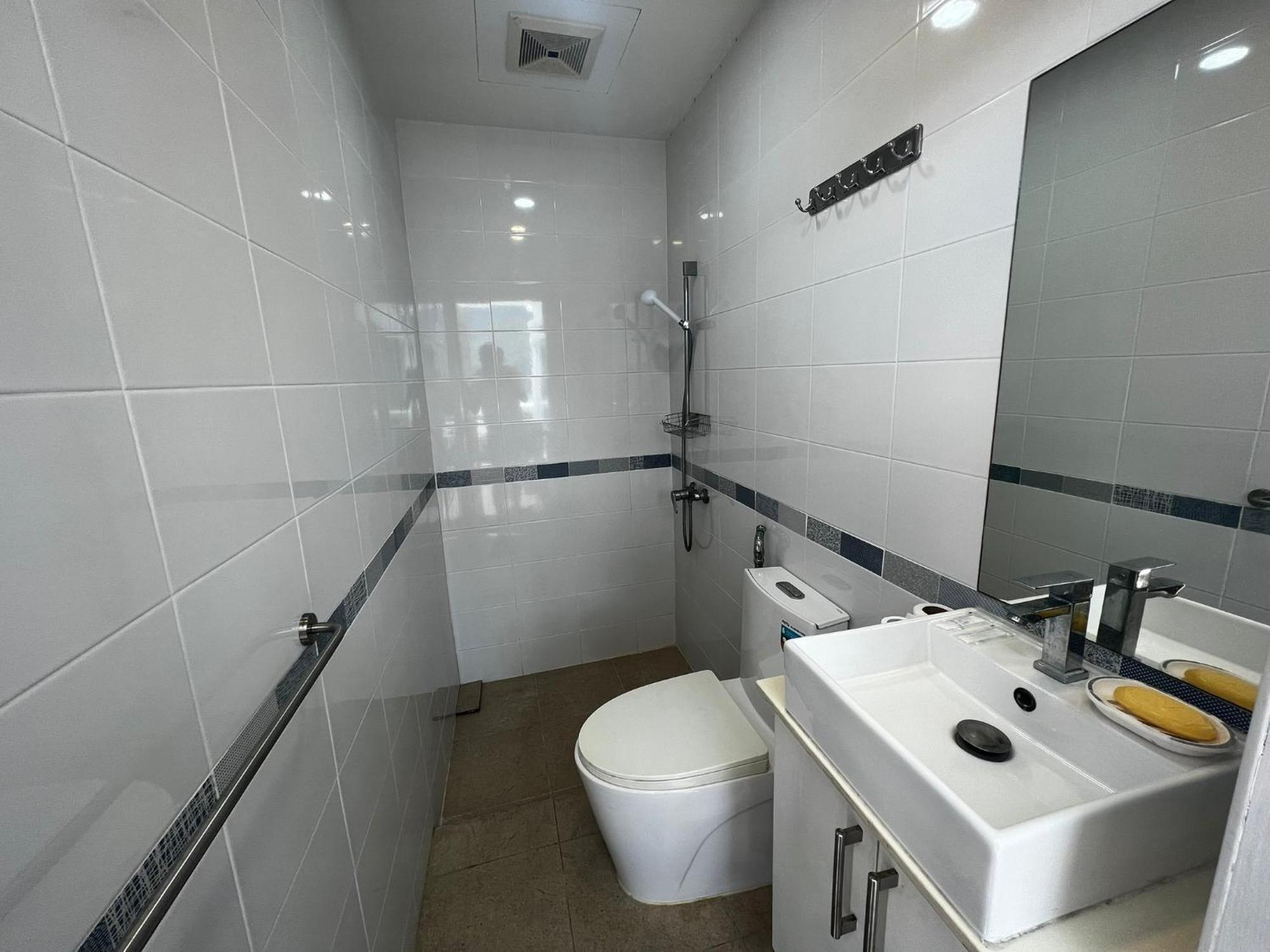 Tower 2bedroom 2 Bathrooms, Corner View Patong