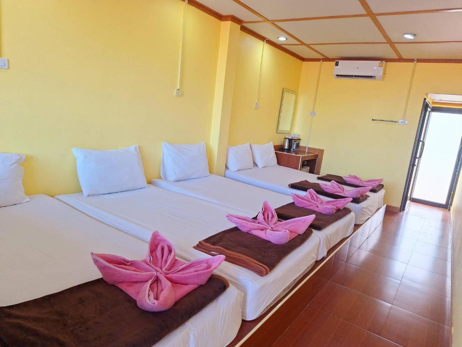 Resort Sea View 2*