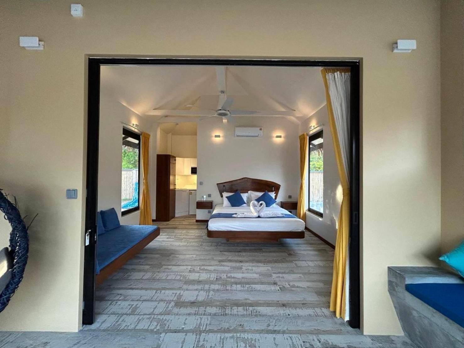 Absolute Beachfront