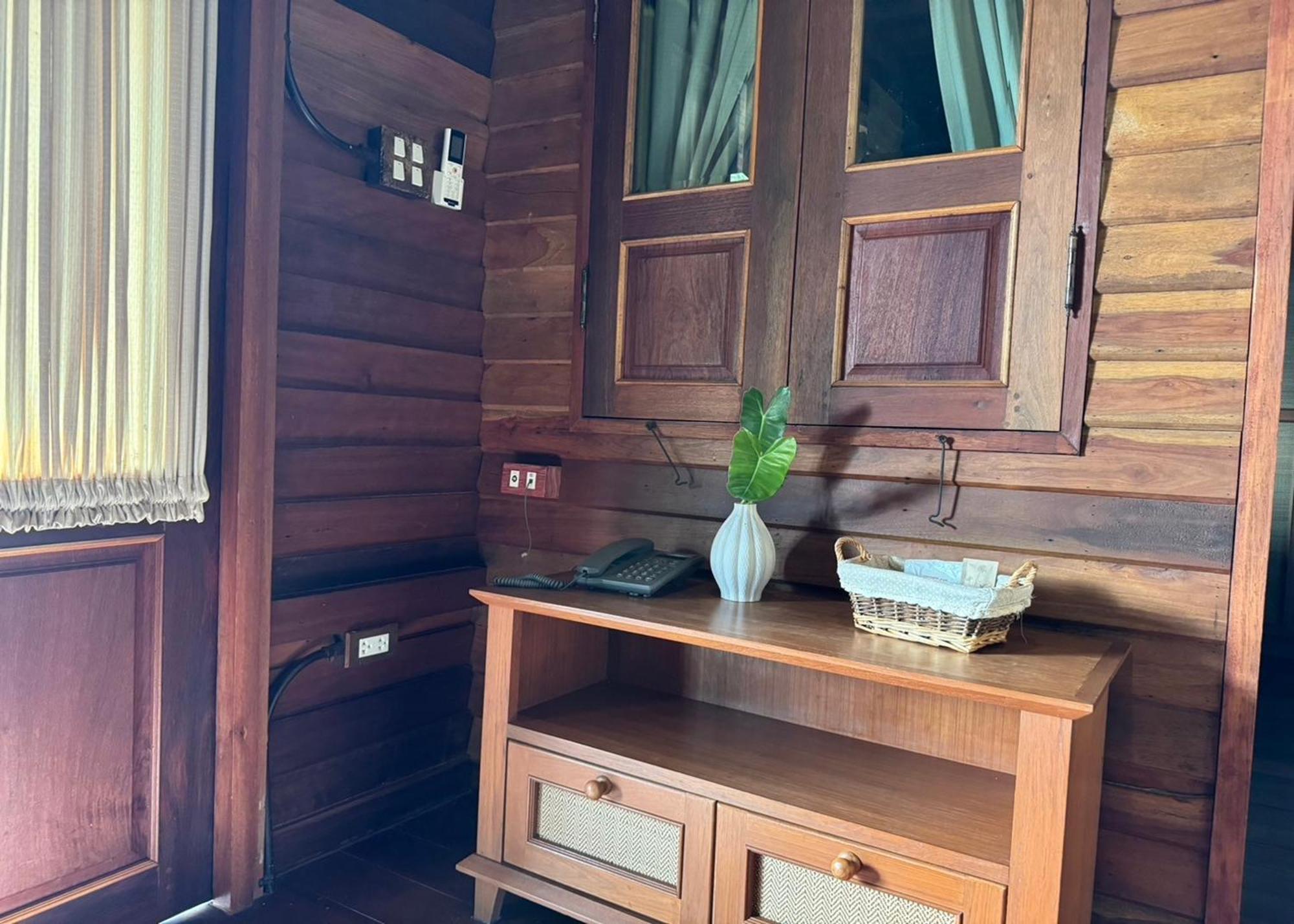 Hotel Karina 3*