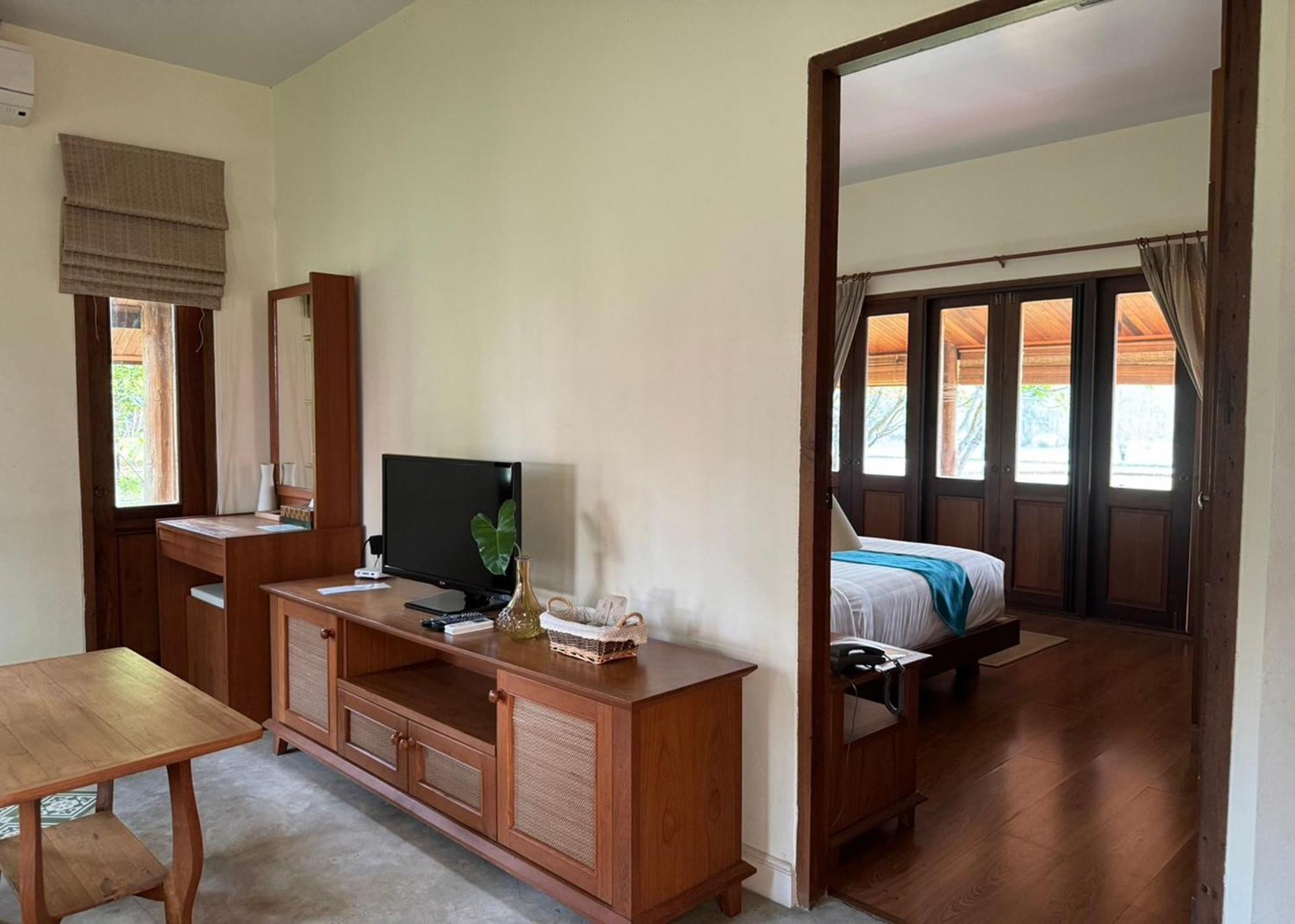 Hotel Karina