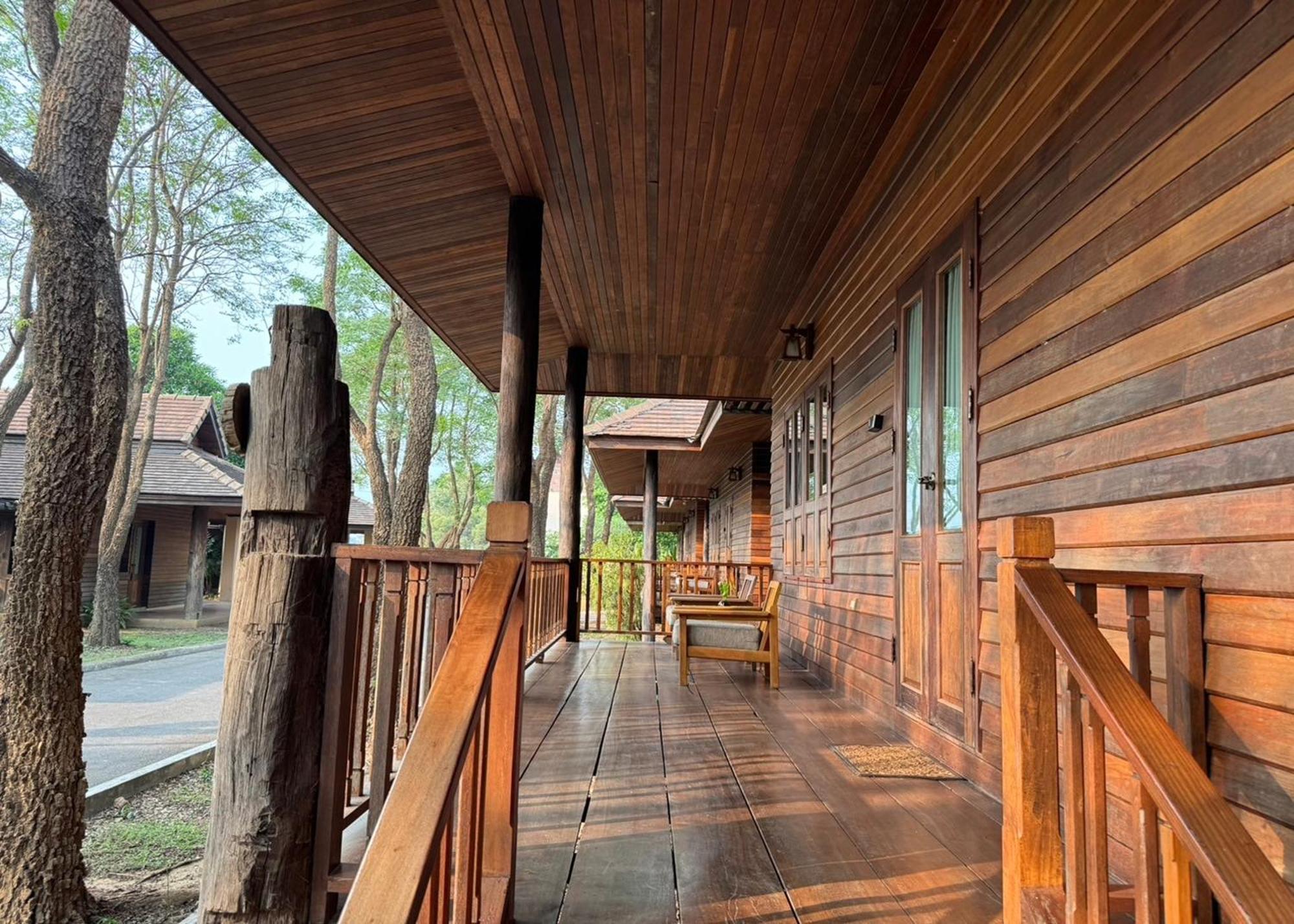 Hotel Karina Chiang Mai