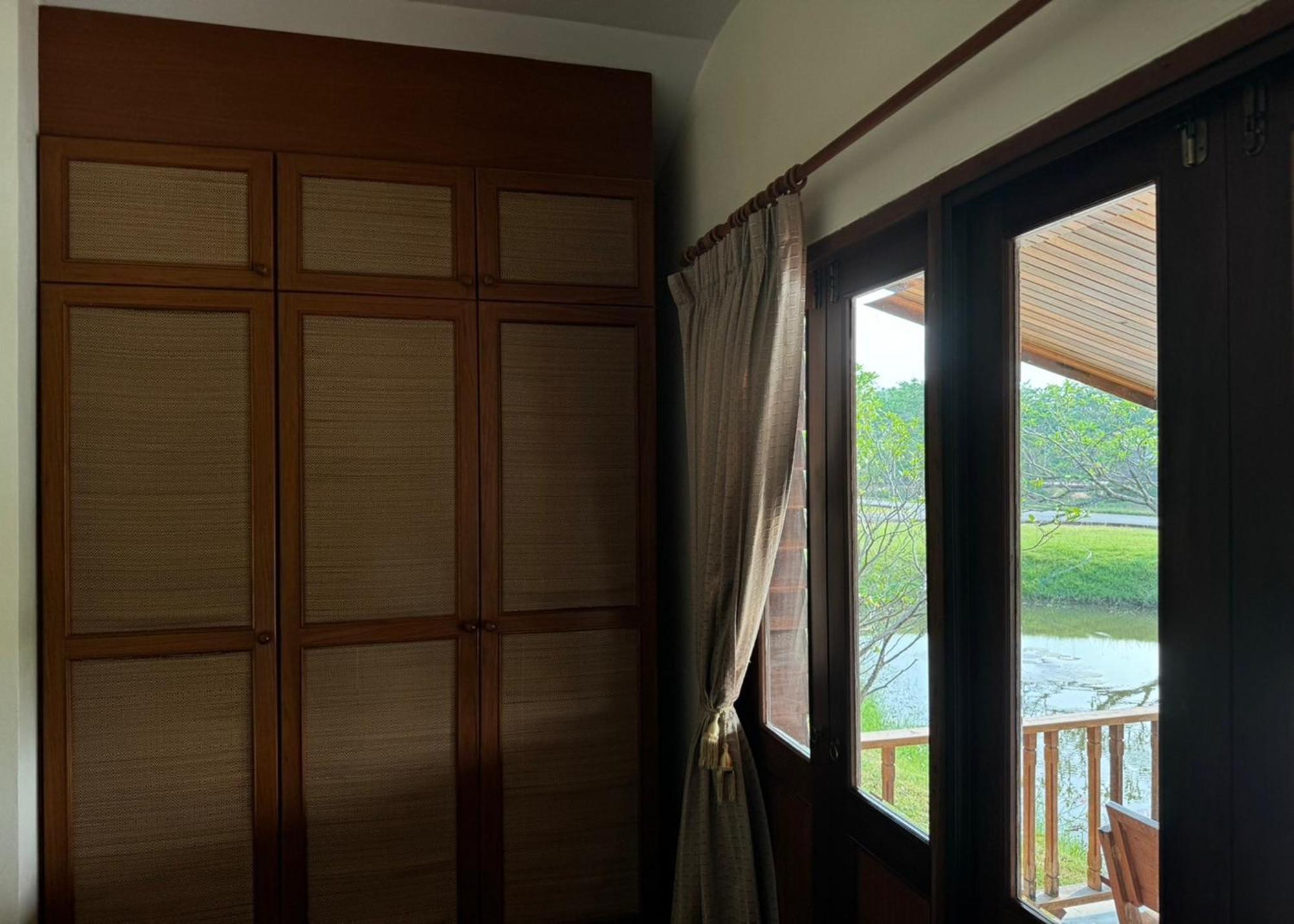 Karina Hotel