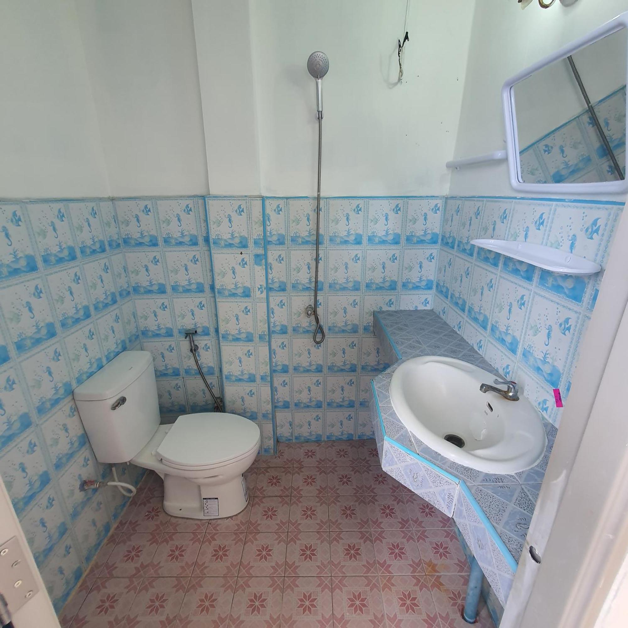 Hostel 8 Homestel