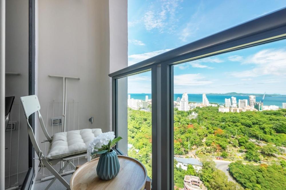 Unixx By The Sea Apartamento Pattaya