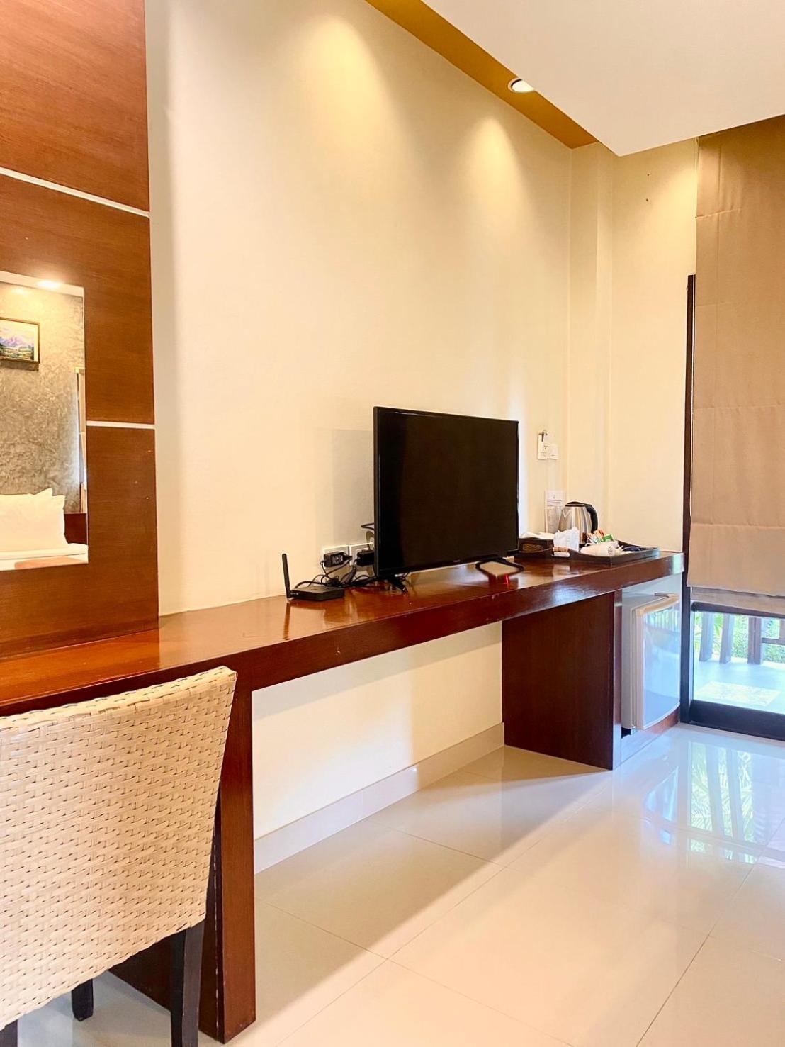 Sunset Resort 3*