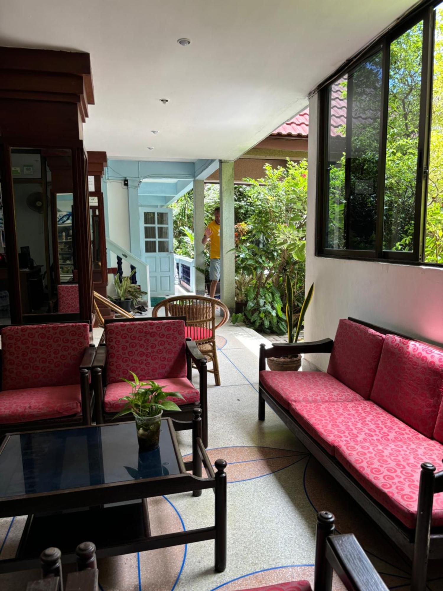 Bonny 4 Floors No Elevator Hotel Lamai Beach (Koh Samui)