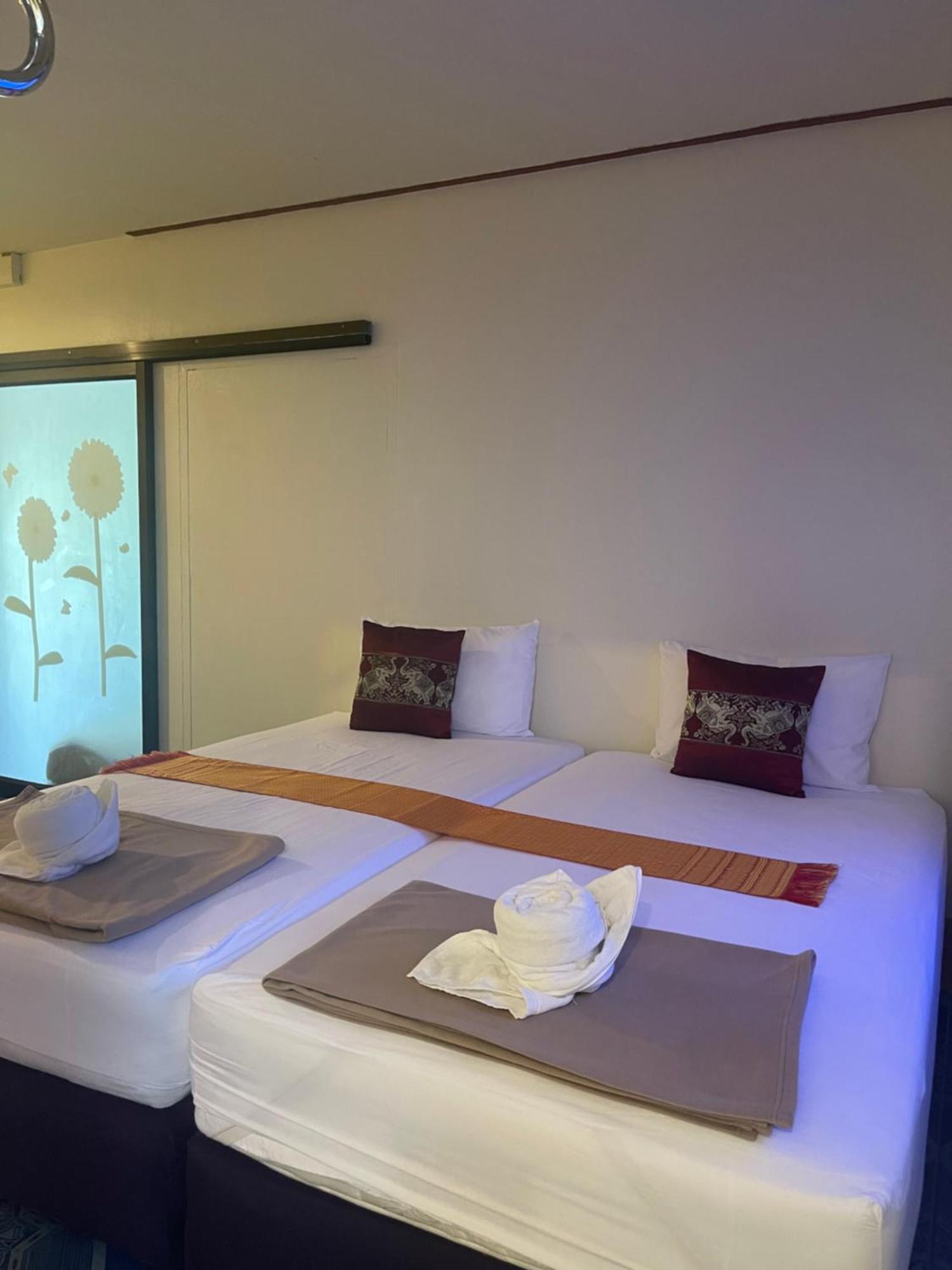 Baan Klong House Guest house Baan Khai