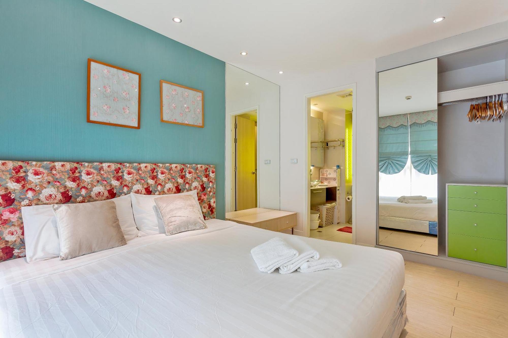 Apartment Grande Carribean L Family Stay L Pattaya L Luxury Views & Comfort *