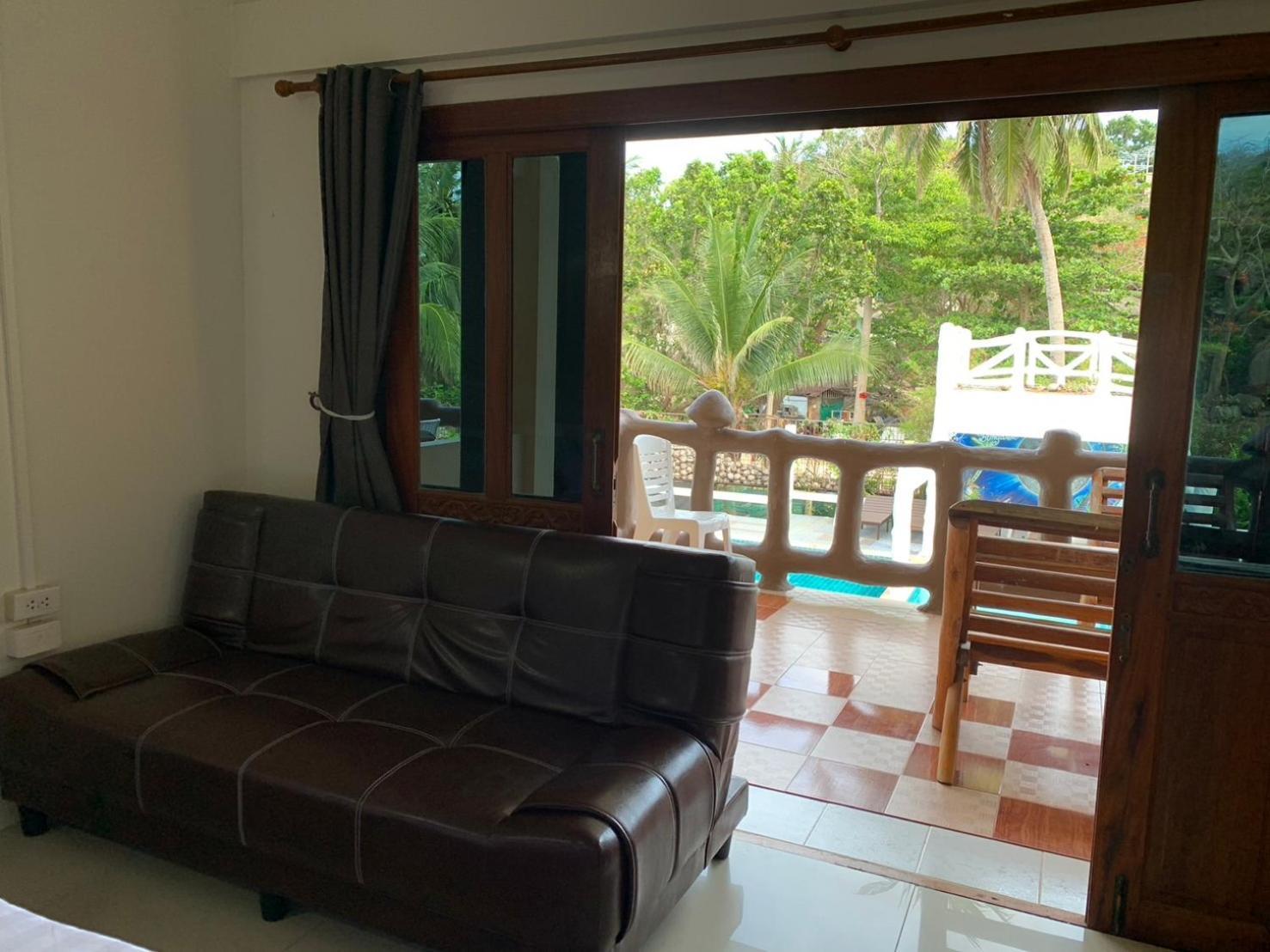 Paradise 3* Haad Rin