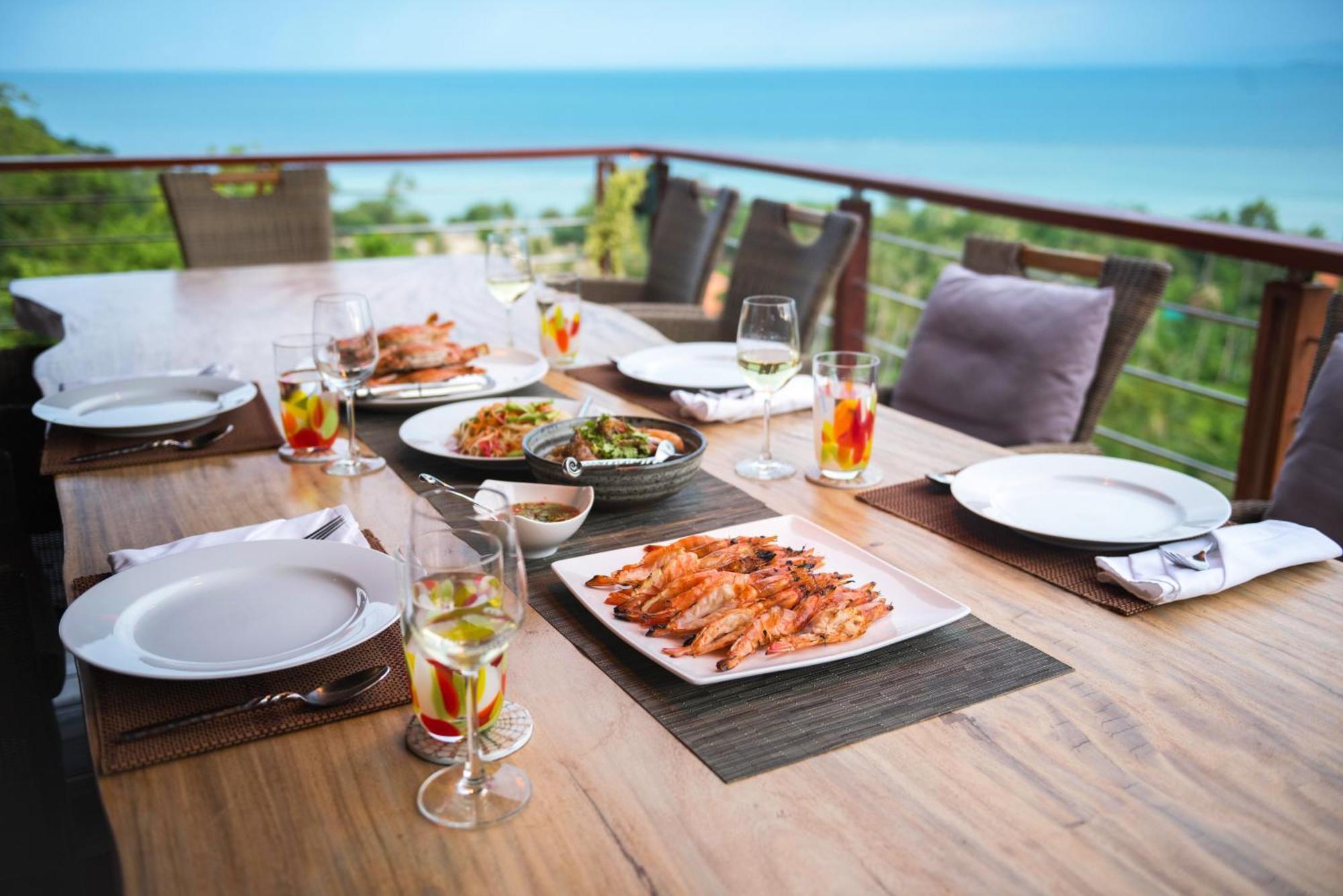 Villa Sila Varee Laem Set Beach