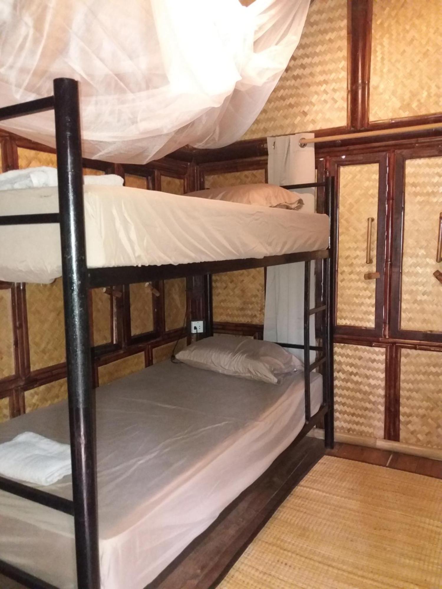 Hotel Seacroft Bamboo Village