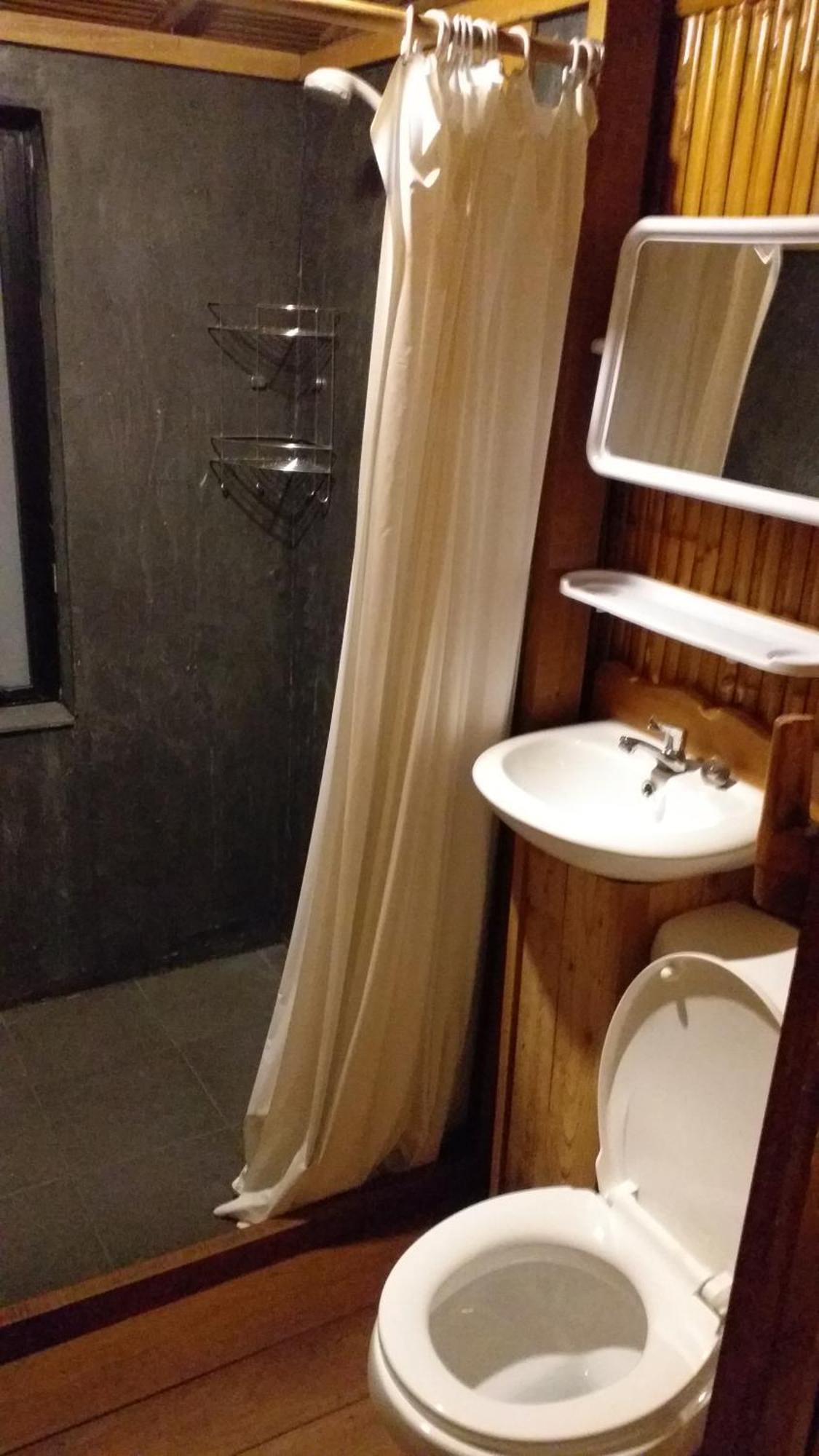Hotel Seacroft Bamboo Village Hinkong