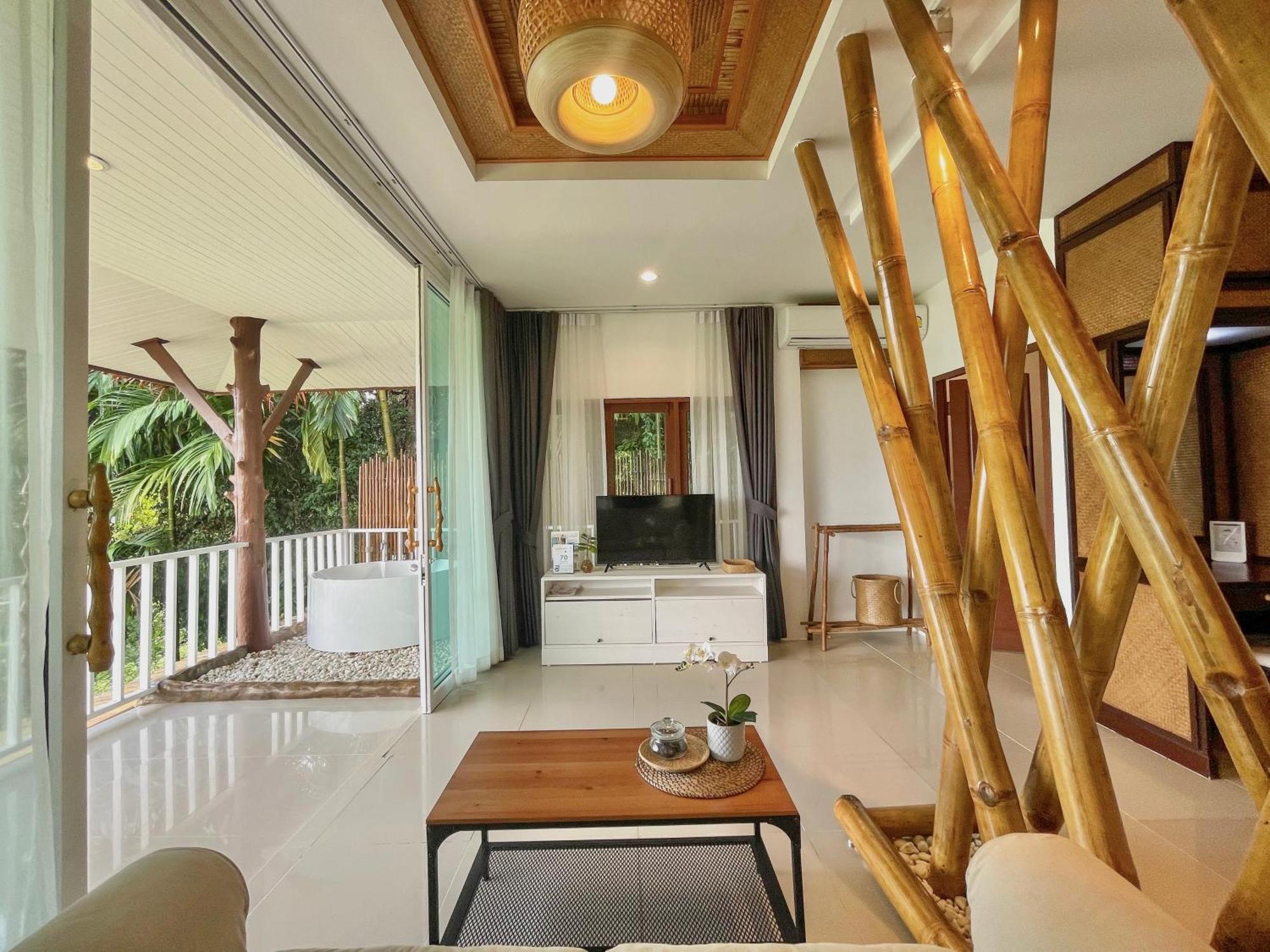 Baan Phuvara Retreat - Romantic Jacuzzi Mountain View Guest house Ao Nang