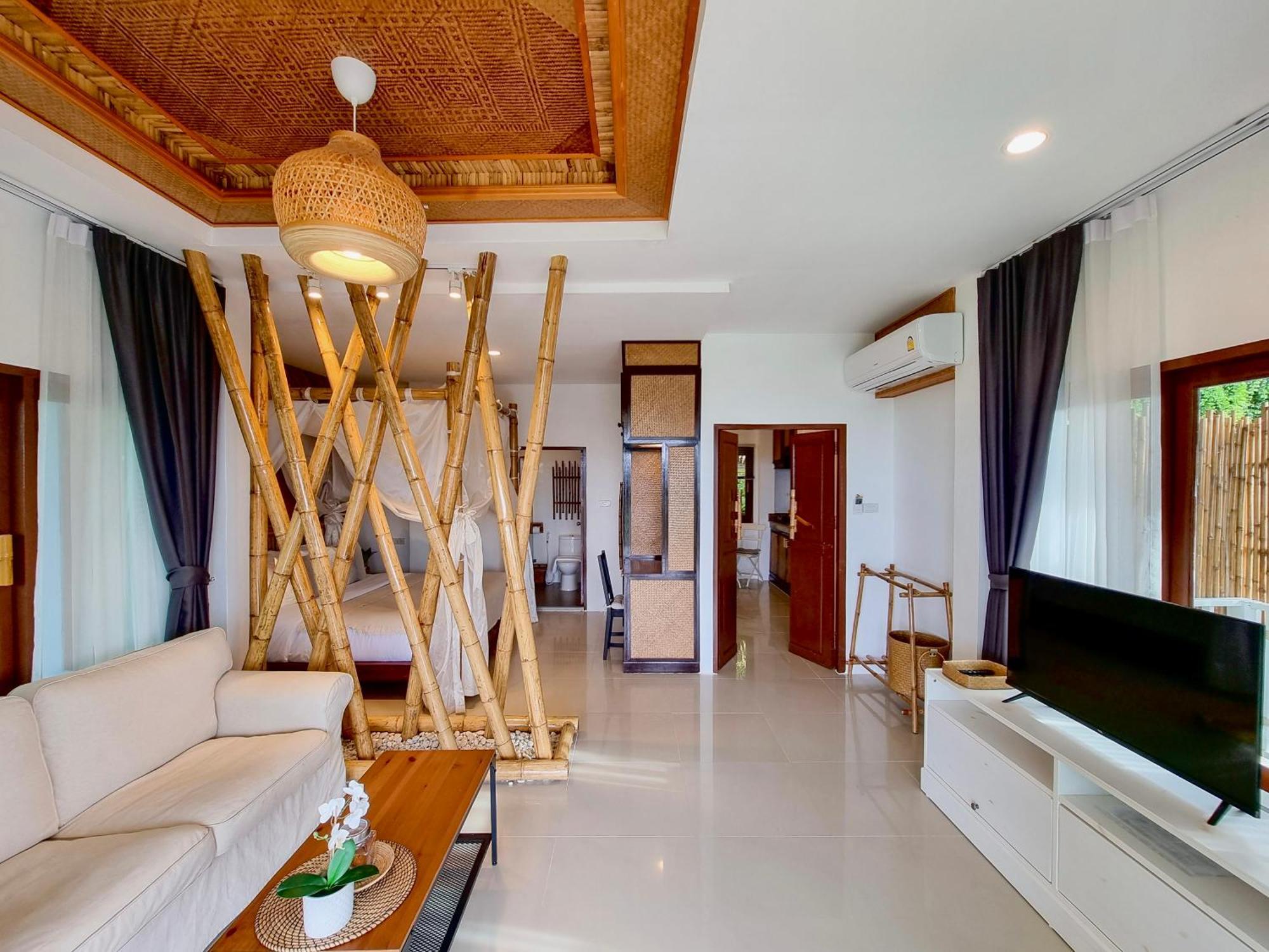 Baan Phuvara Retreat - Romantic Jacuzzi Mountain View Ao Nang