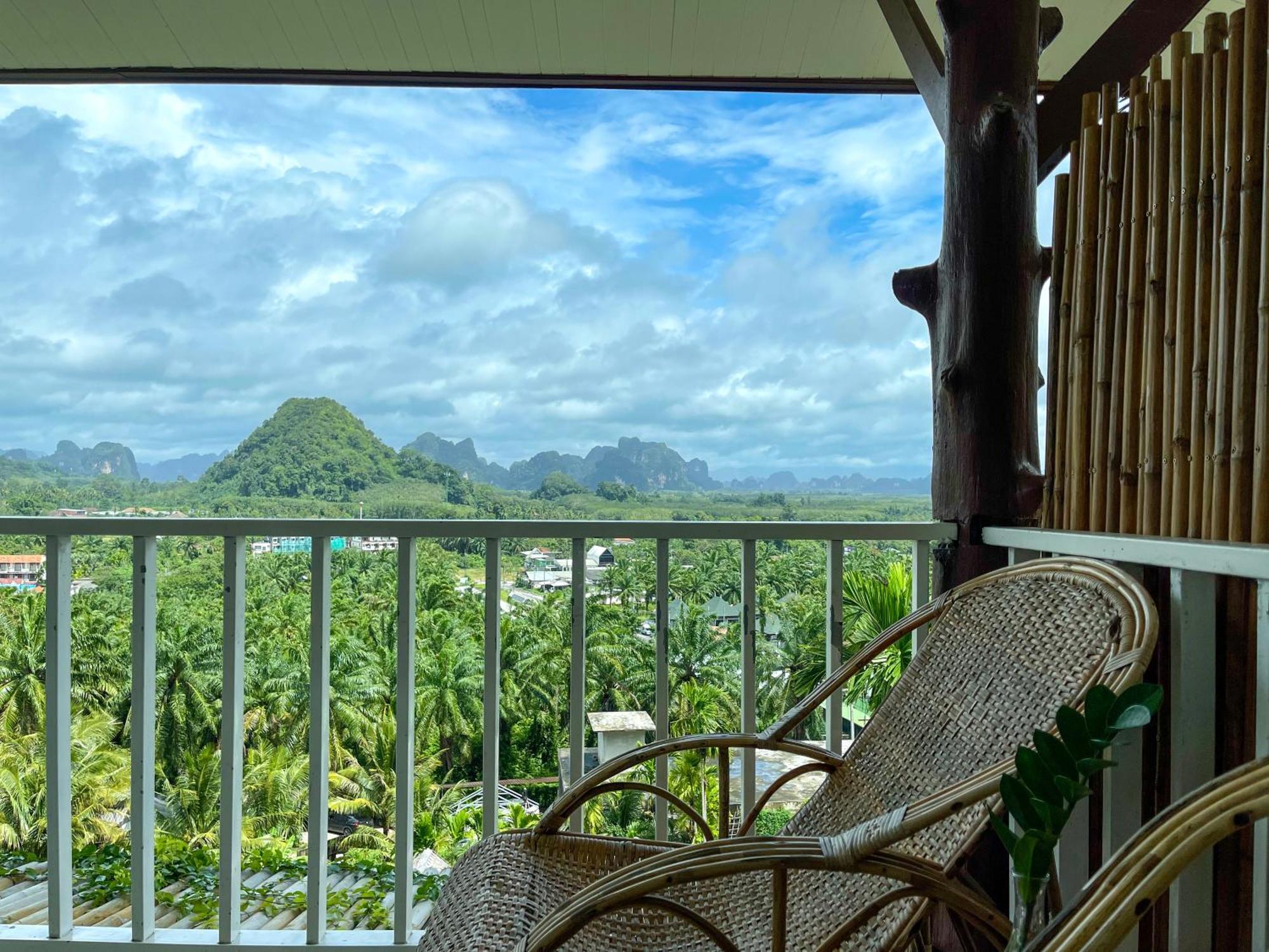 Guest house Baan Phuvara Retreat - Romantic Jacuzzi Mountain View