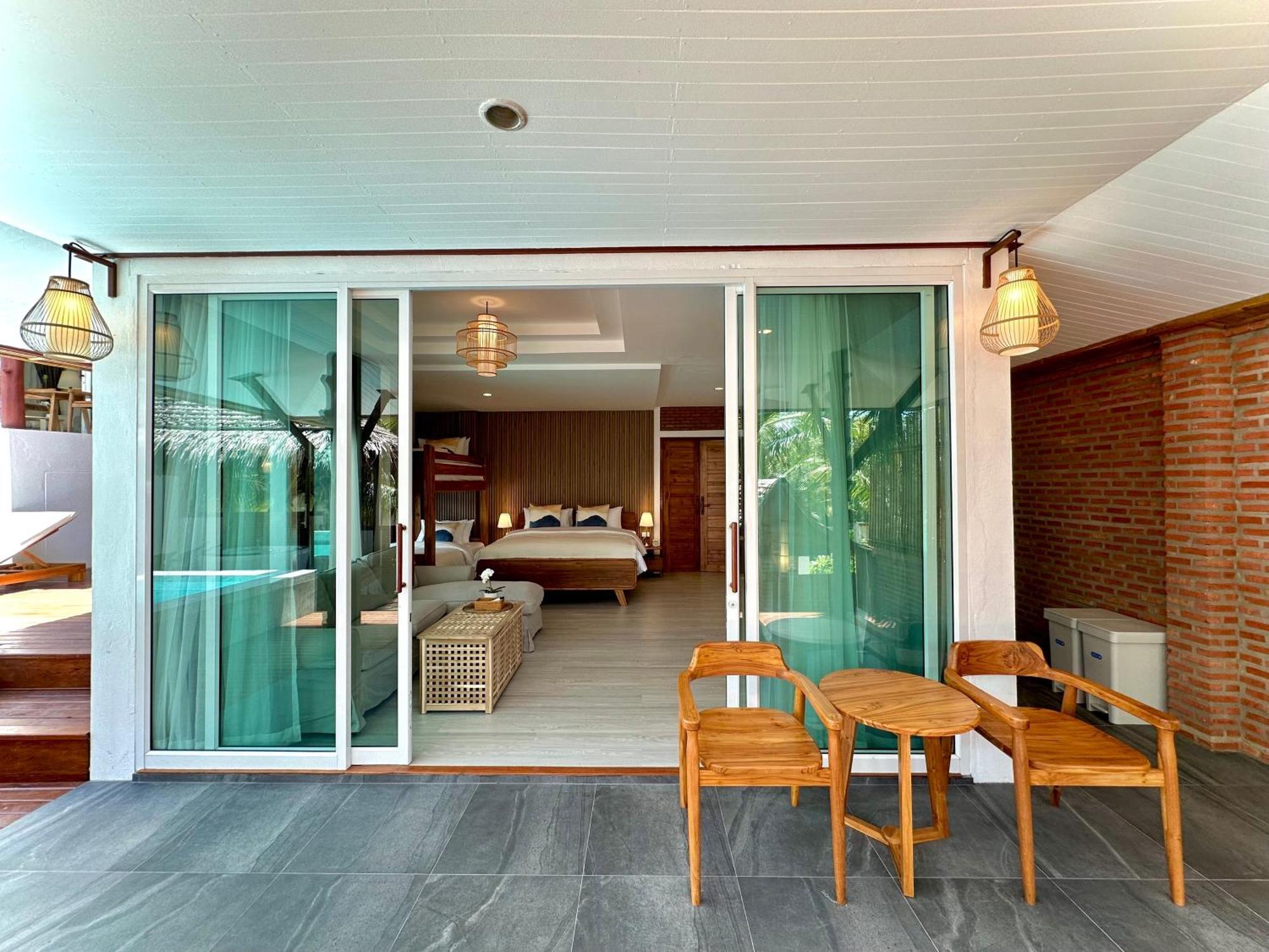 Baan Phuvara Retreat - Romantic Jacuzzi Mountain View Guest house Ao Nang