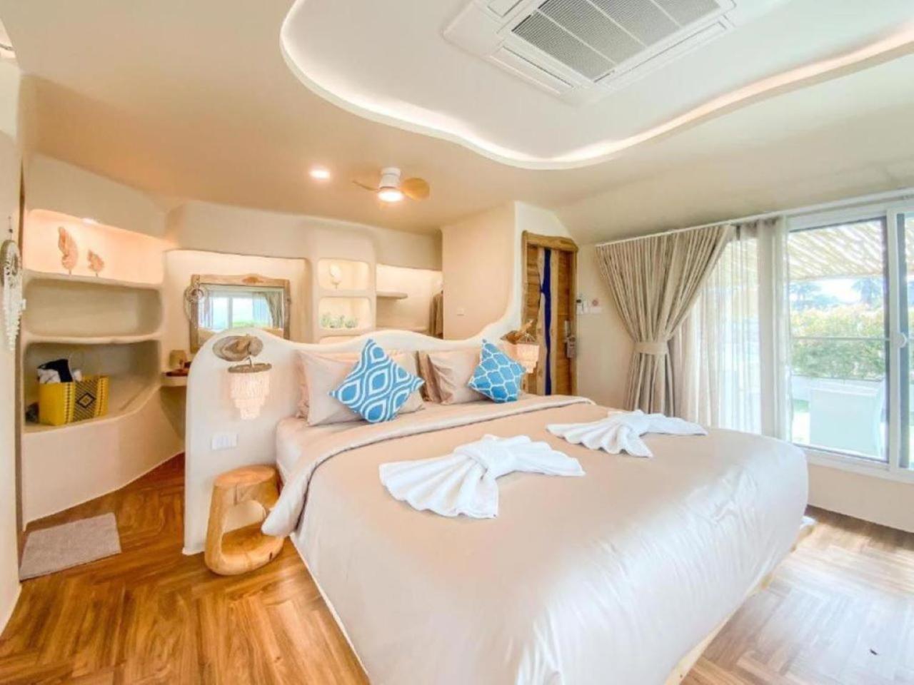 The Rock Samui Beachfront - Sha Resort 5*