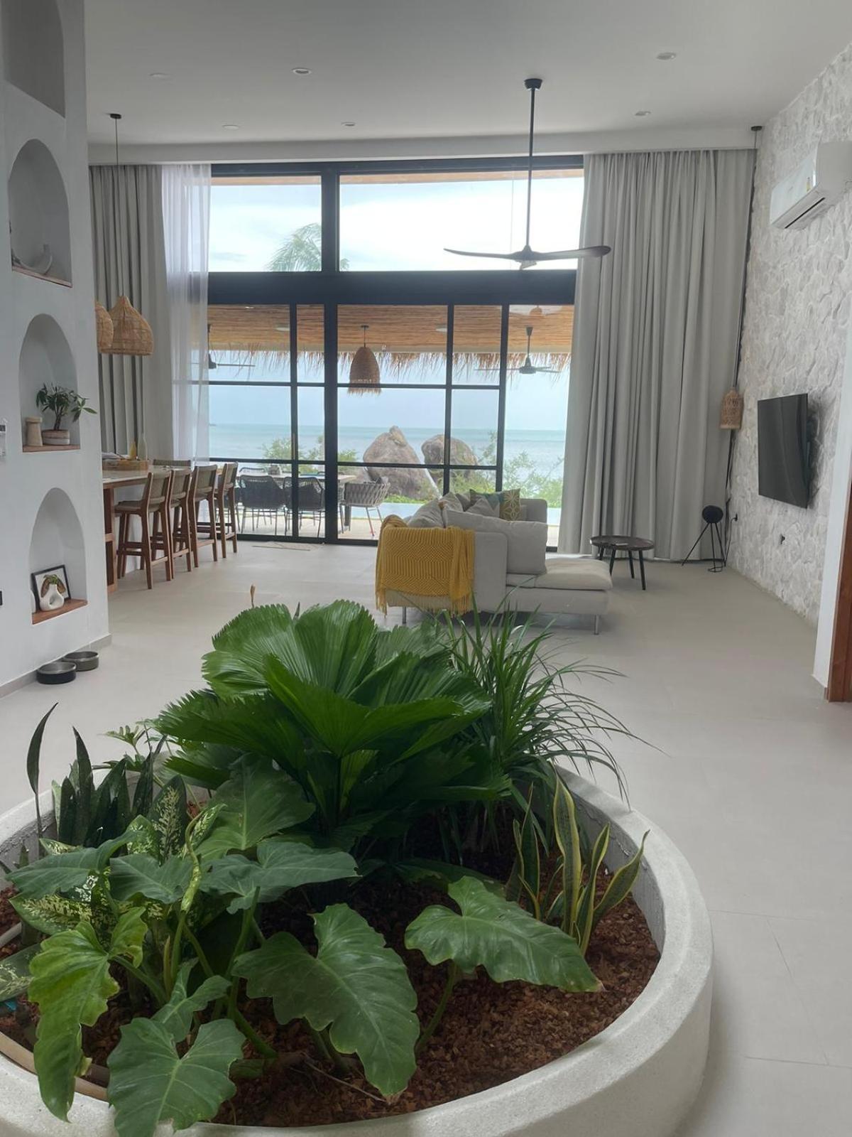 Sitaya Beachfront Villas, * Ko Pha Ngan
