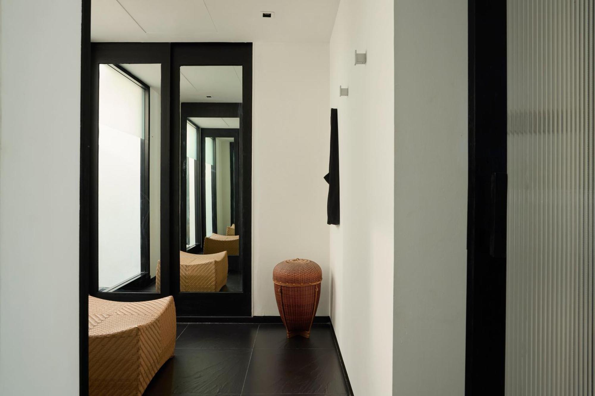 The Chill And Spa,