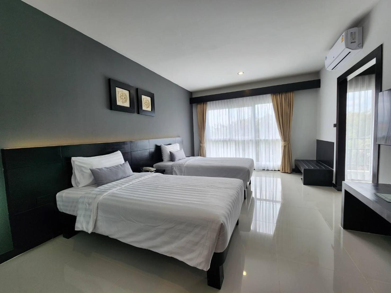 Lhc And 5* Pattaya