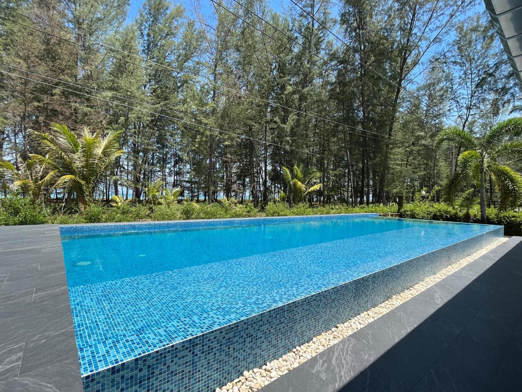Holiday home Coral Pool *