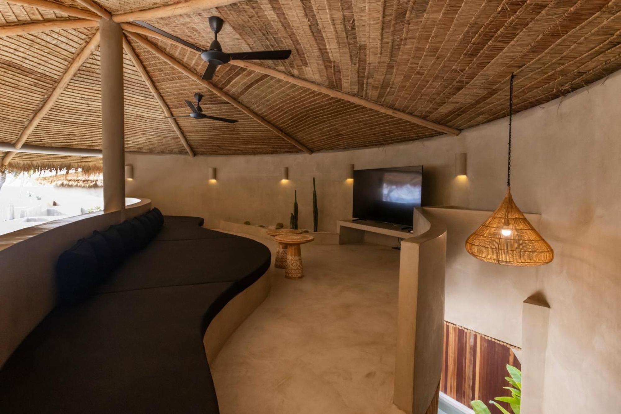 Karma Hotel
