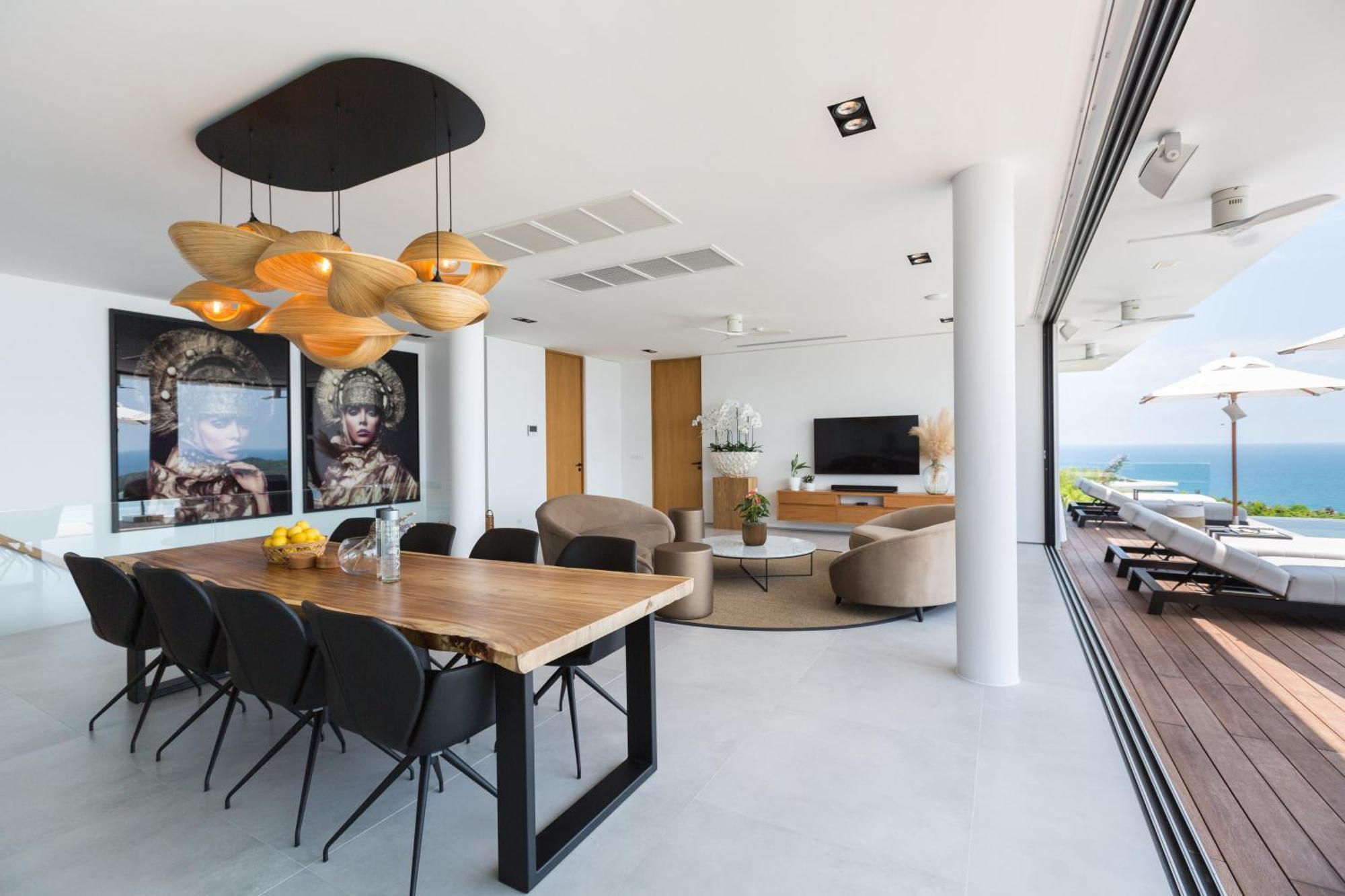 Amylia, Full Service With World-class Seaview *
