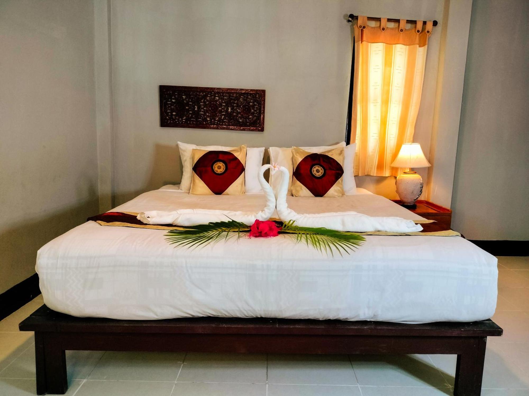 Resort Phuwadee Thong Nai Pan Noi