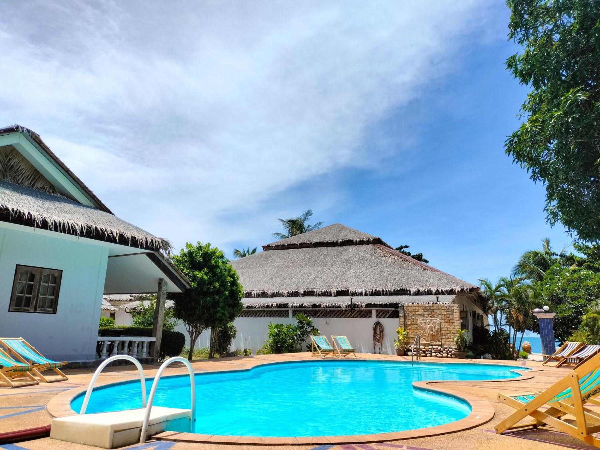 Resort Phuwadee