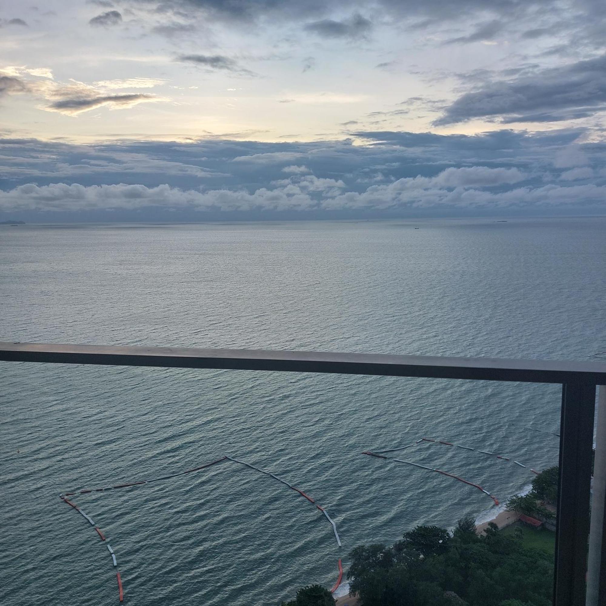 Apartment Sea View In